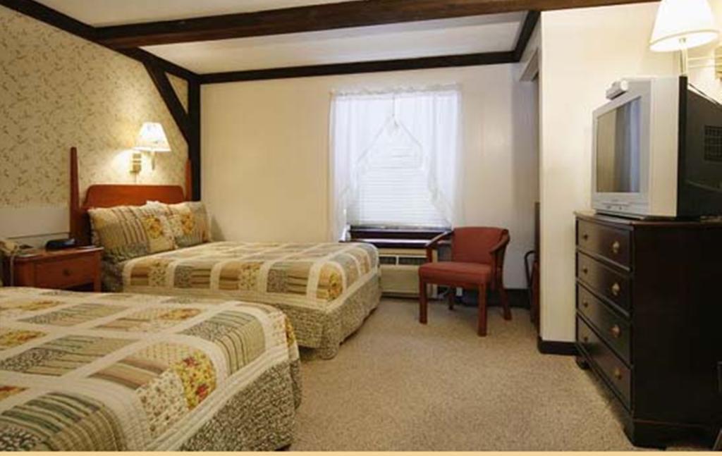 Double Room with Two Double Beds