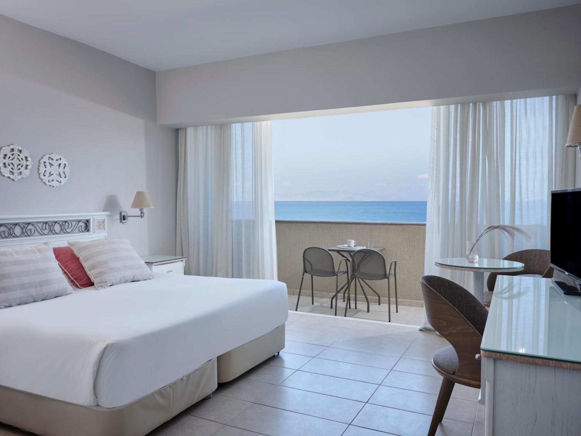 Double / Twin Room Sea View,1542663670:JPEG