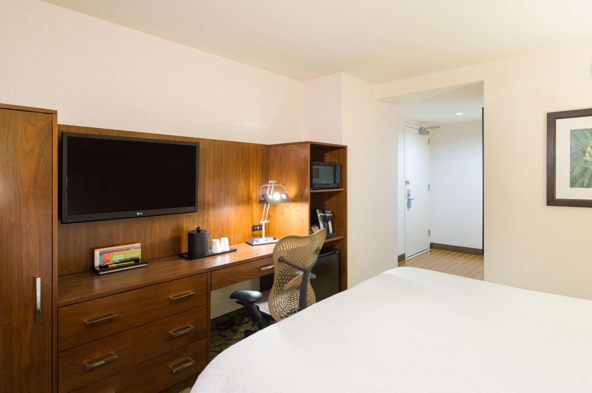 King Room,1548842254:JPEG