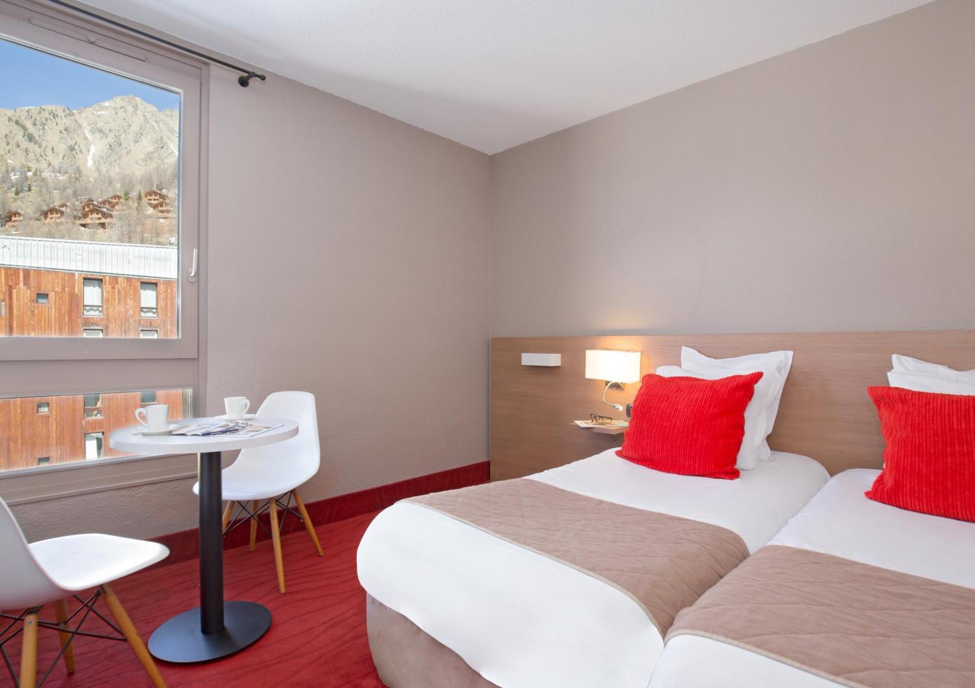 Standard Twin Room,1550218021:JPEG