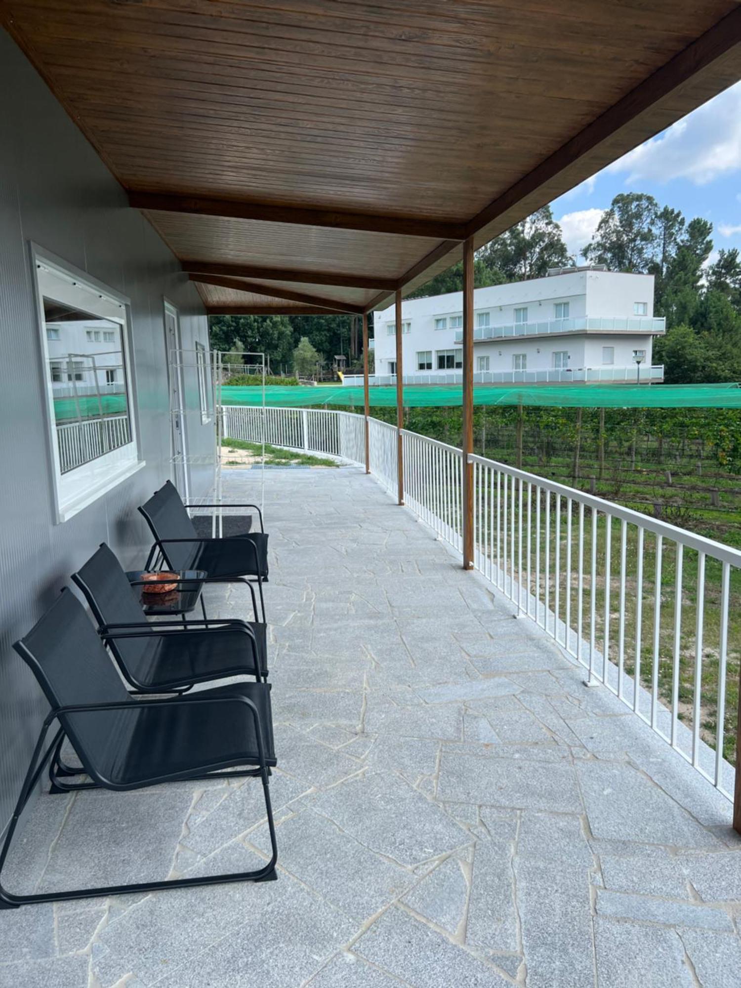 Bungalow Garden View