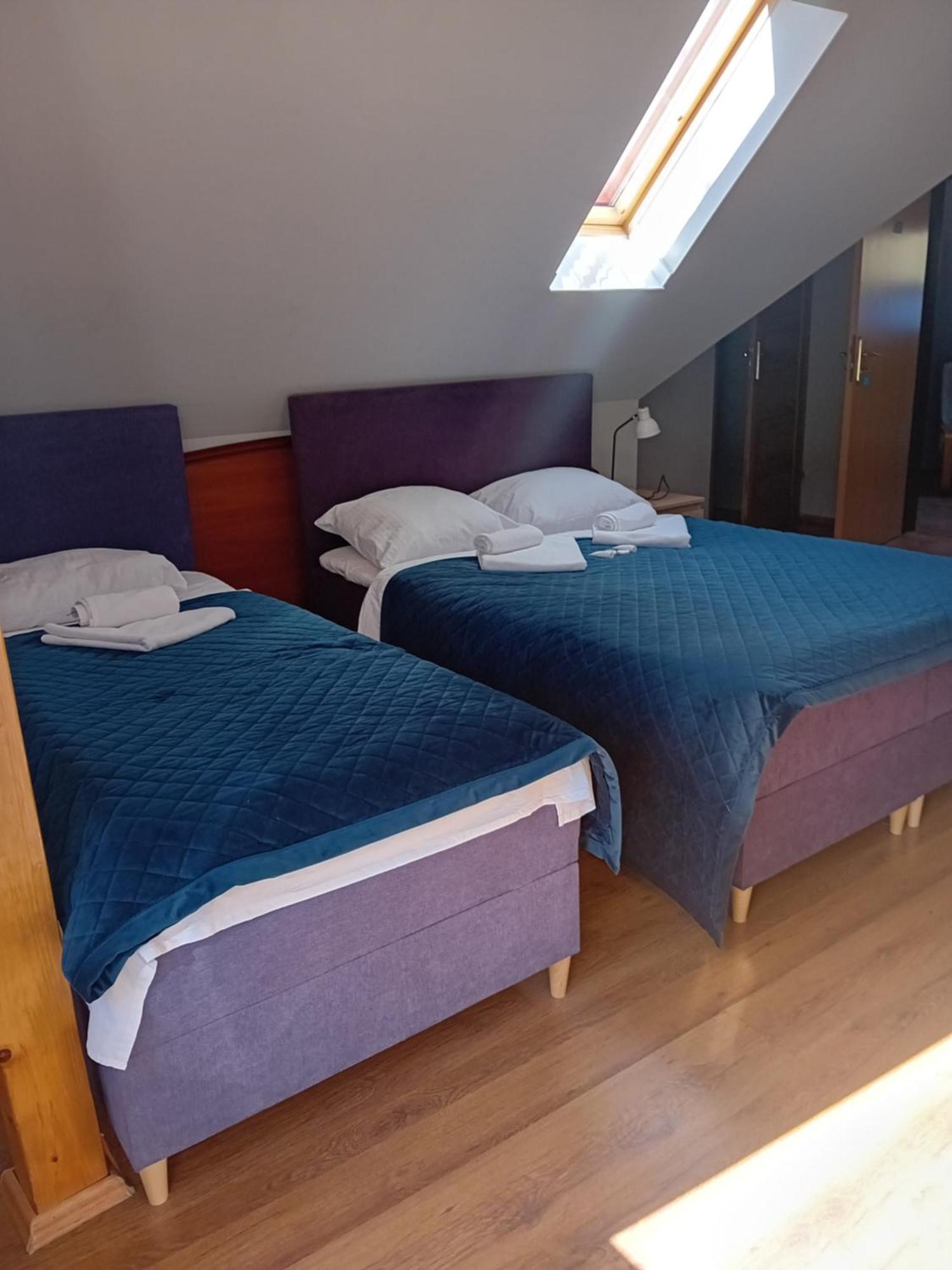 Dreibettzimmer
