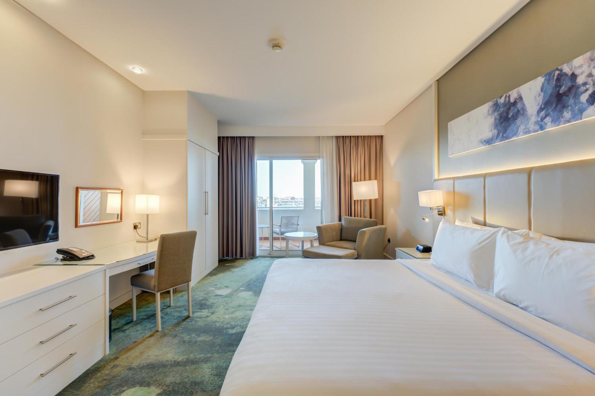 Premium-Zimmer mit Kingsize-Bett, Seeblick und Balkon – Shuttleservice zum JBR Beach und Zugang zur Market Mall