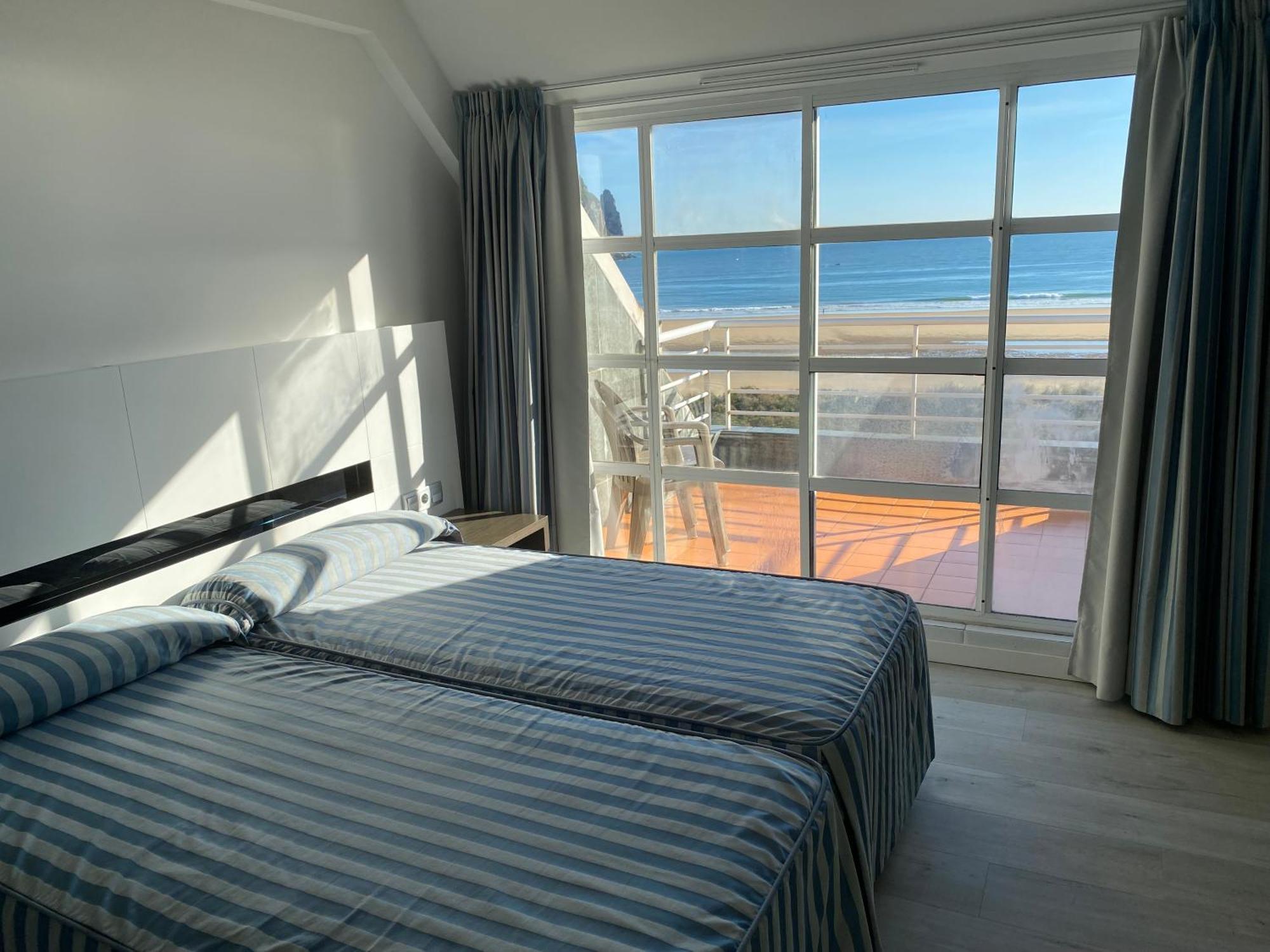 Superior Double or Twin Room with Sea View,1539636049:JPEG