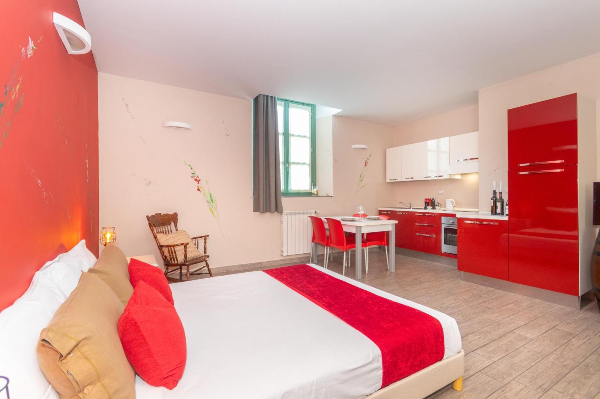 Studio Apartment