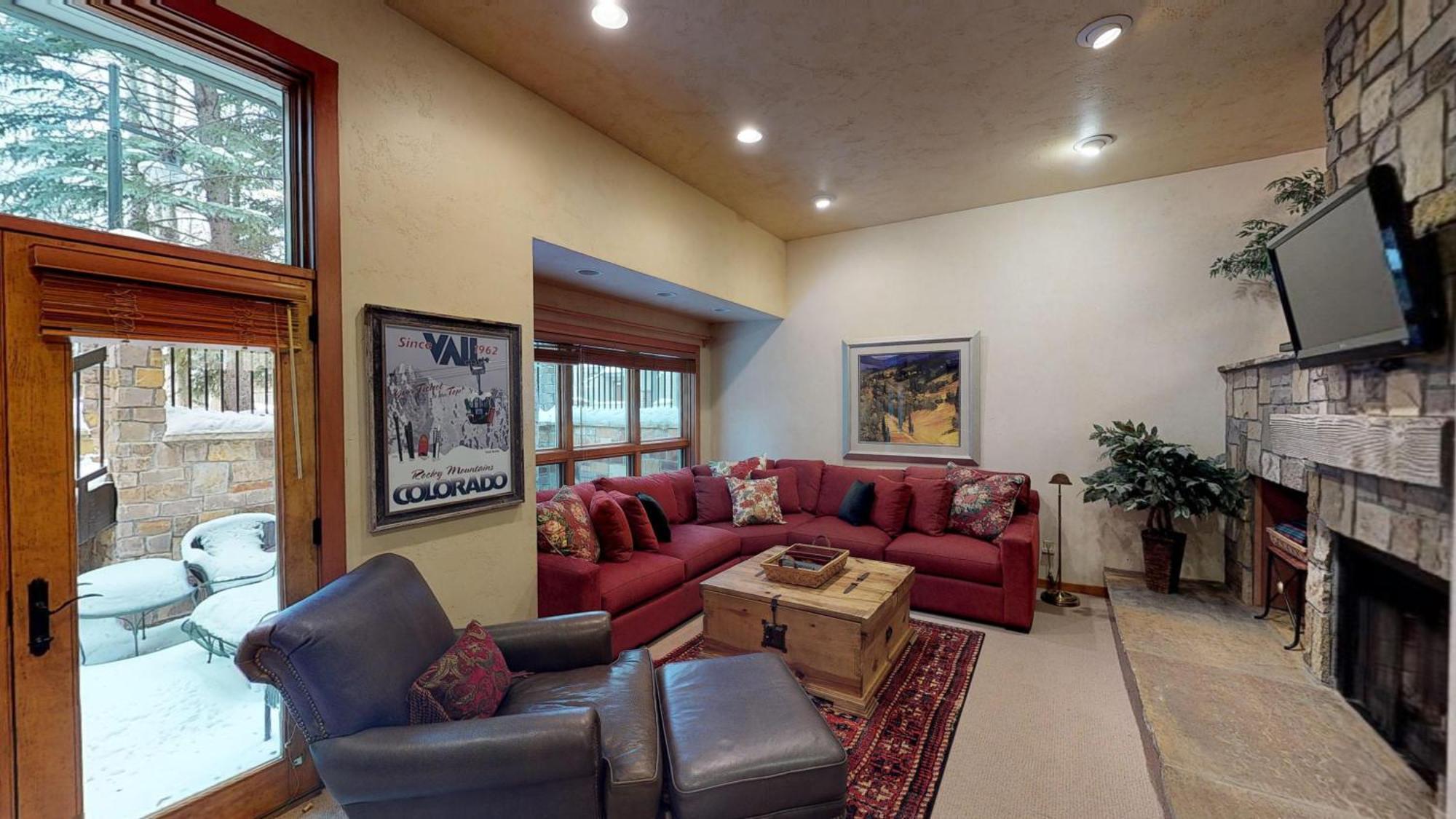 Three-Bedroom Apartment,1589453292:JPEG