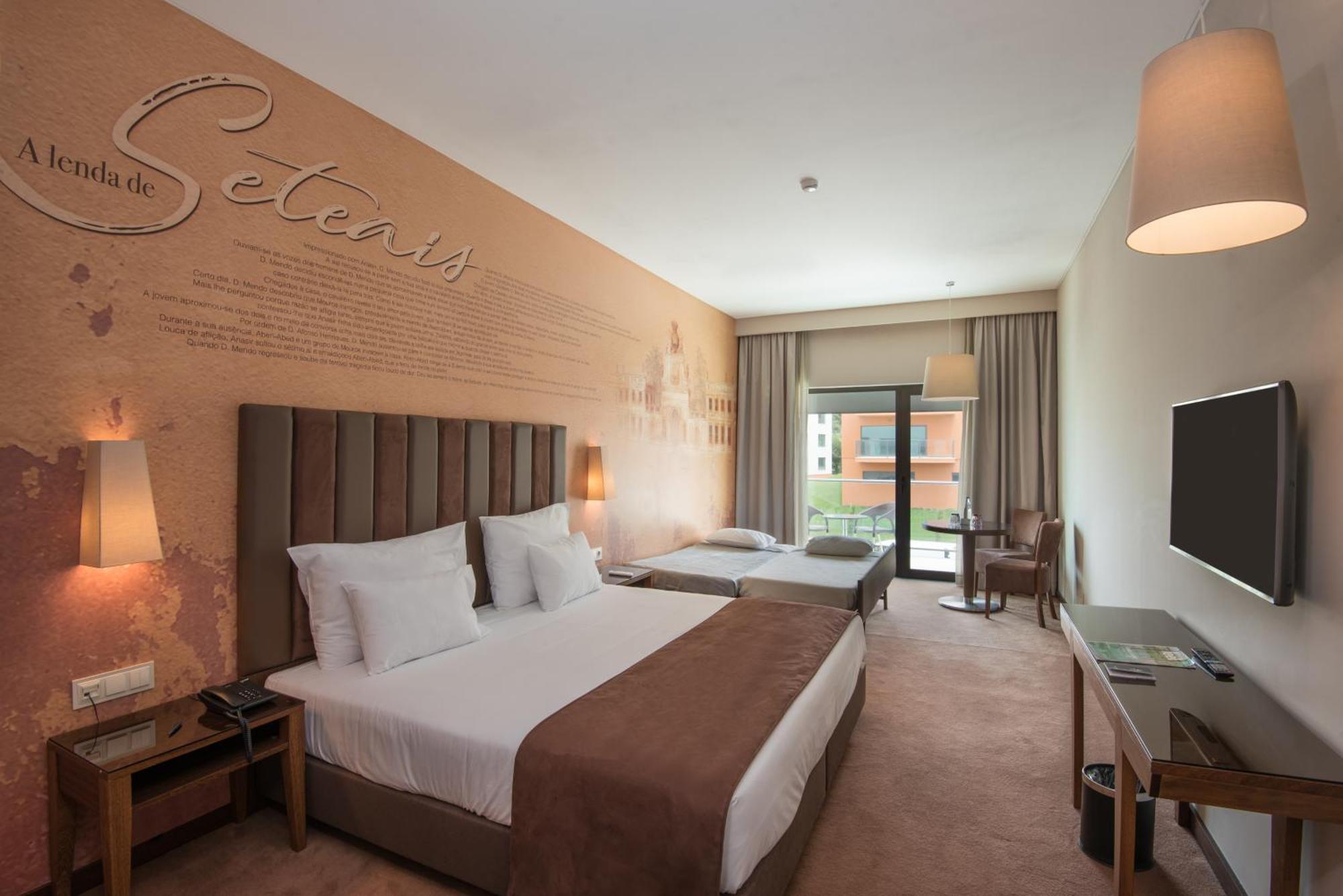 Family Twin Room