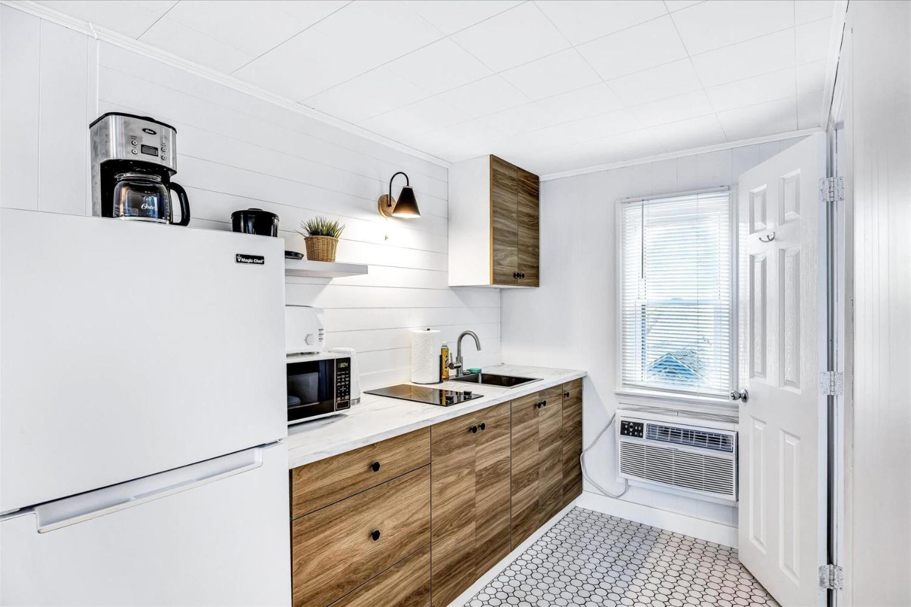 Double Room with Two Double Beds and Kitchenette