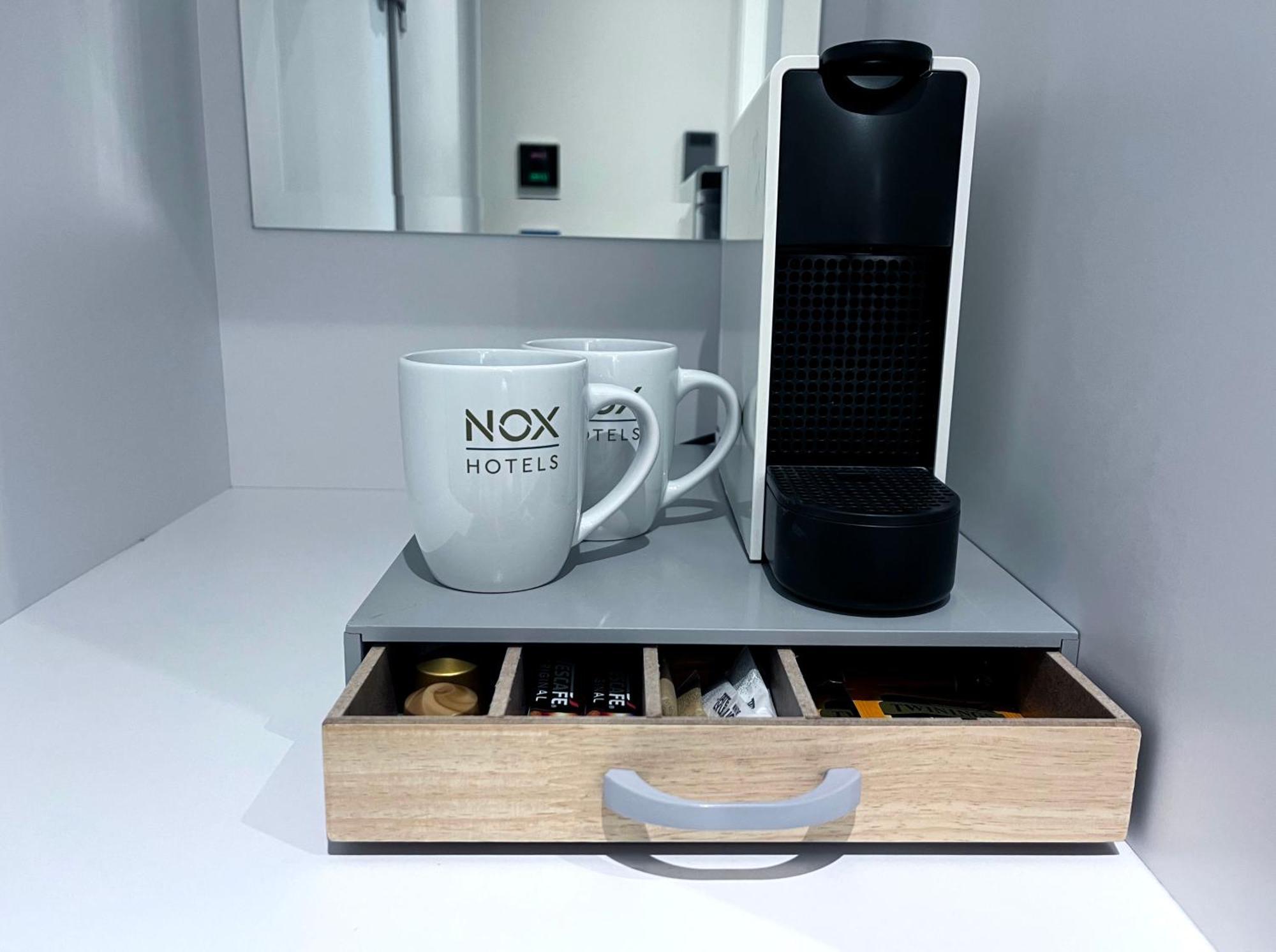 Double Studio Lower Ground floor No Windows
