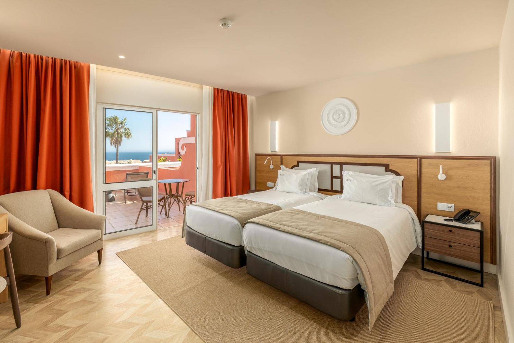Oceanfront Twin Room