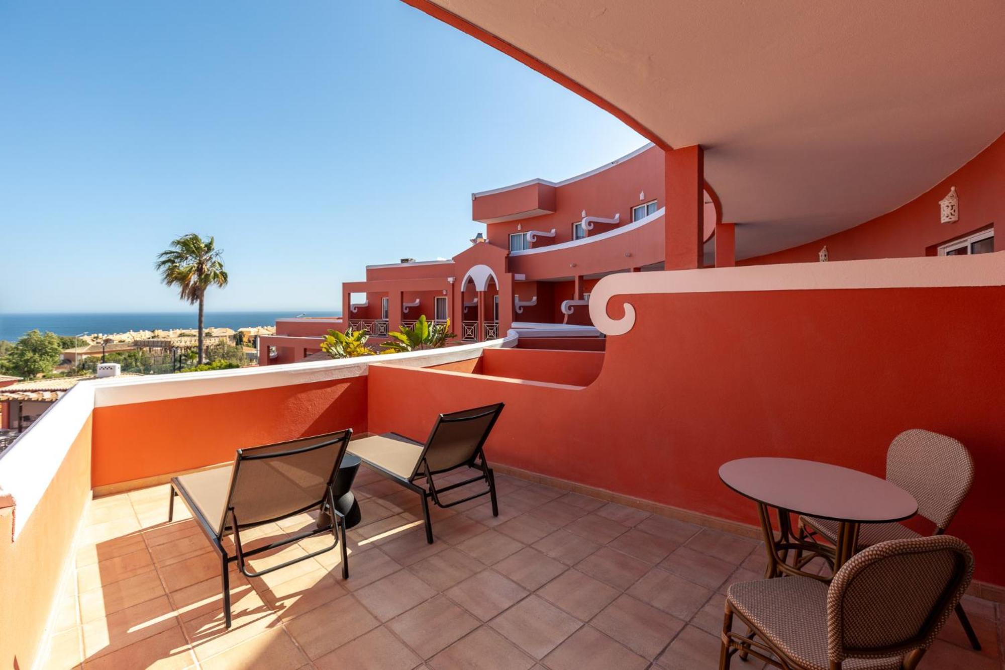 Oceanfront Twin Room