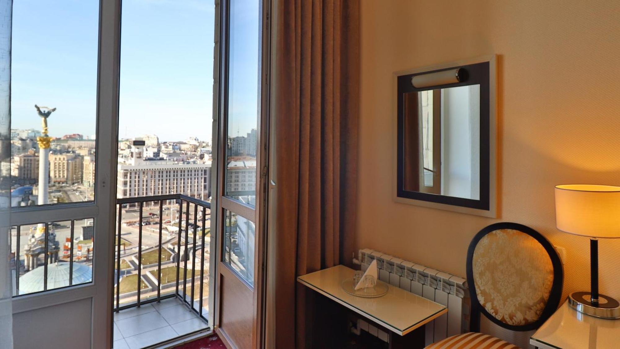 Double or Twin Room City View