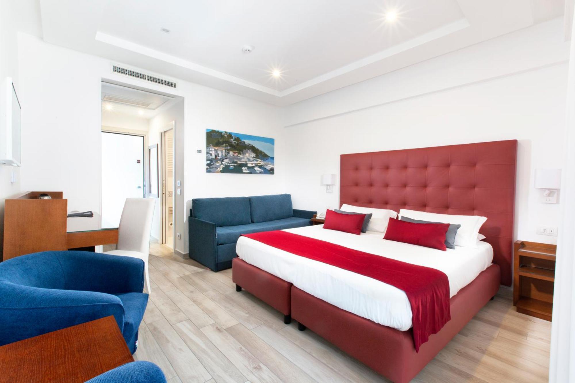 Deluxe Double or Twin Room
