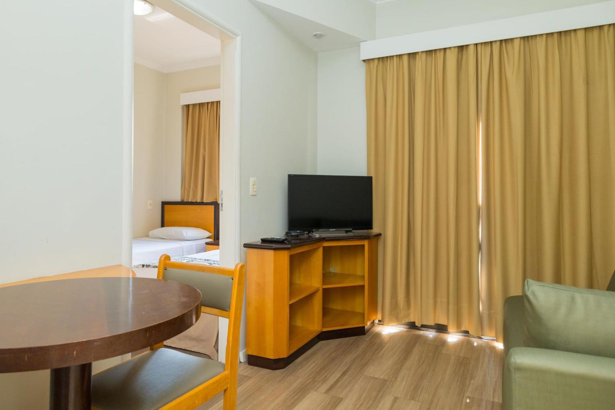 Quarto Superior com 2 Camas de Solteiro