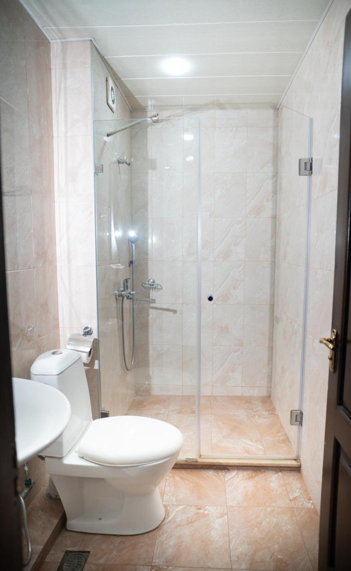 Standard Triple Room,1629397894:JPEG