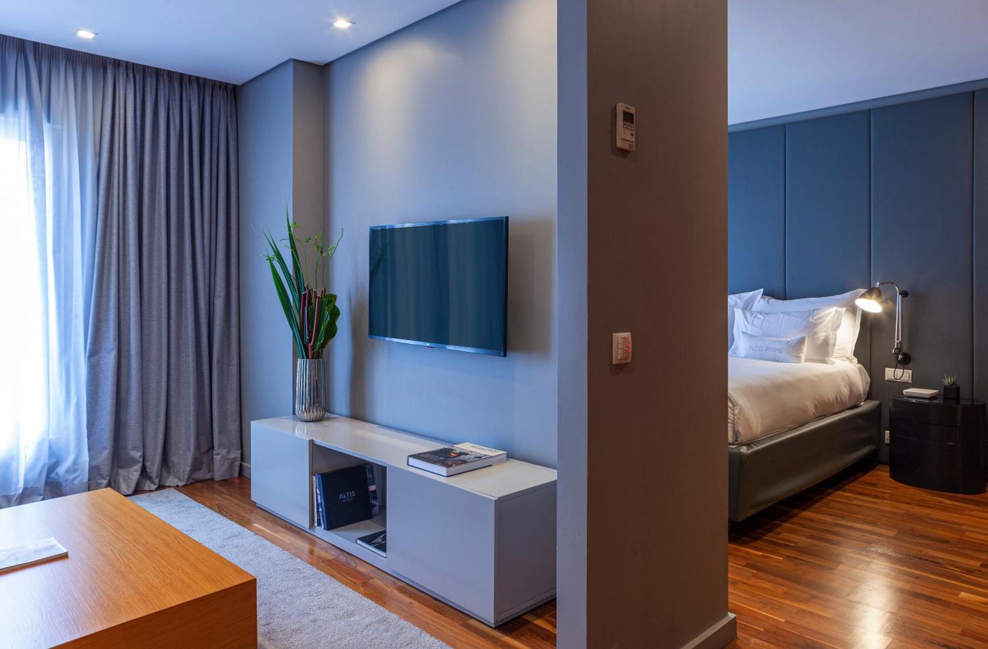 Superior Suite