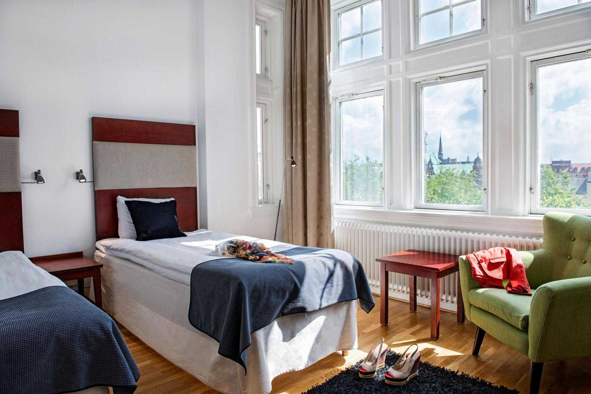 Standard Room,1649880647:JPEG