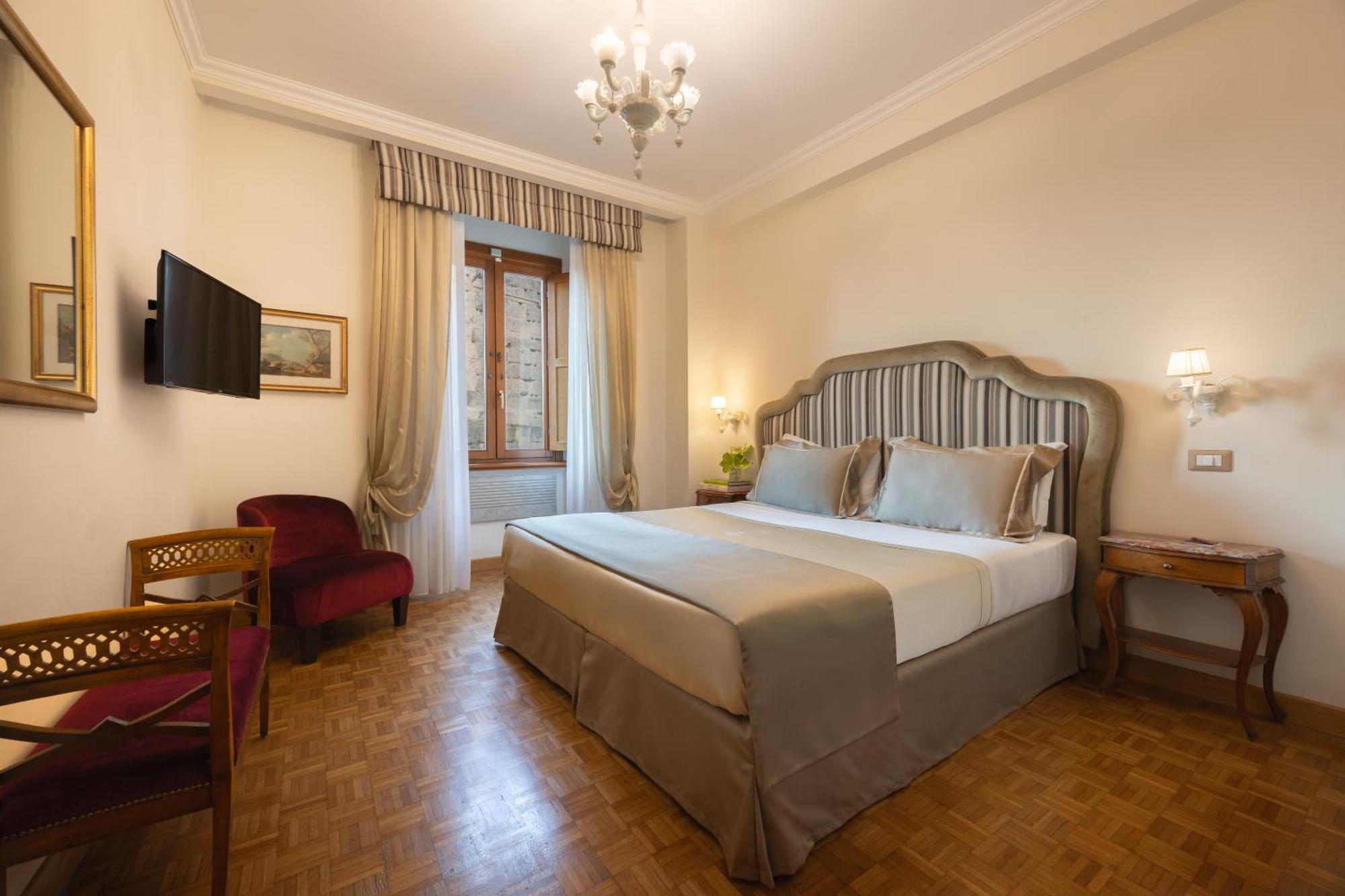 Deluxe Double or Twin Room View