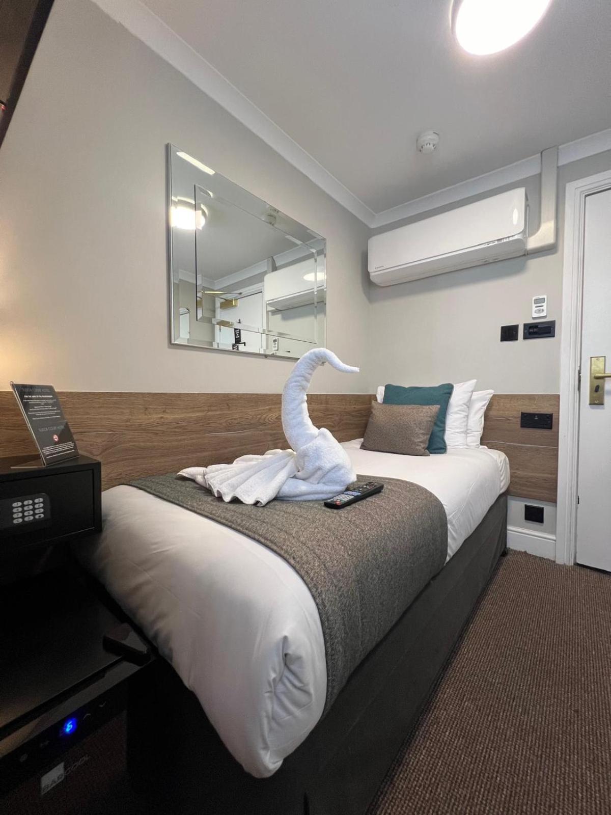 Superior Single Room