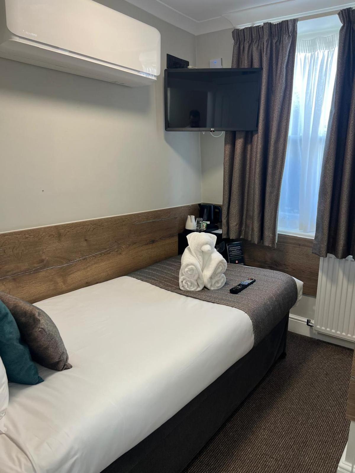 Superior Single Room