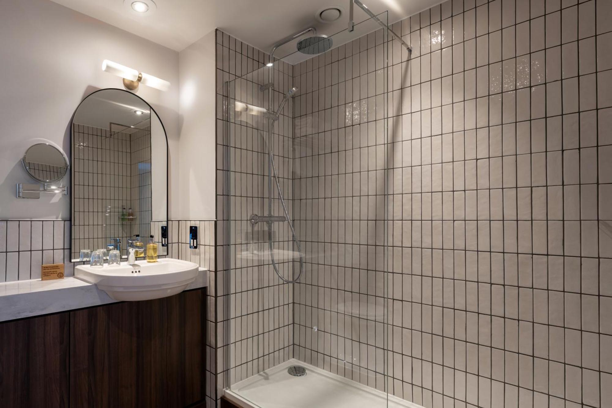 Superior Deluxe Double or Twin Room