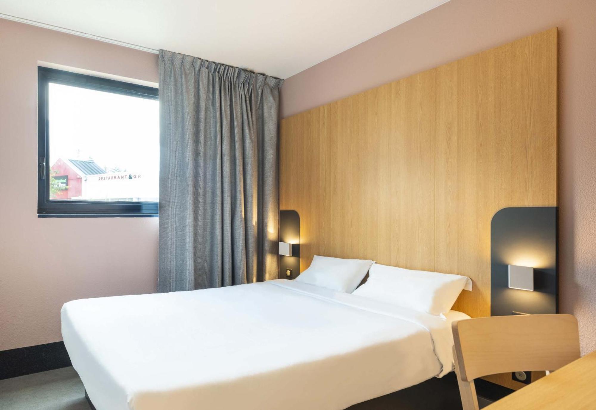 Double Room,1215288190:JPEG