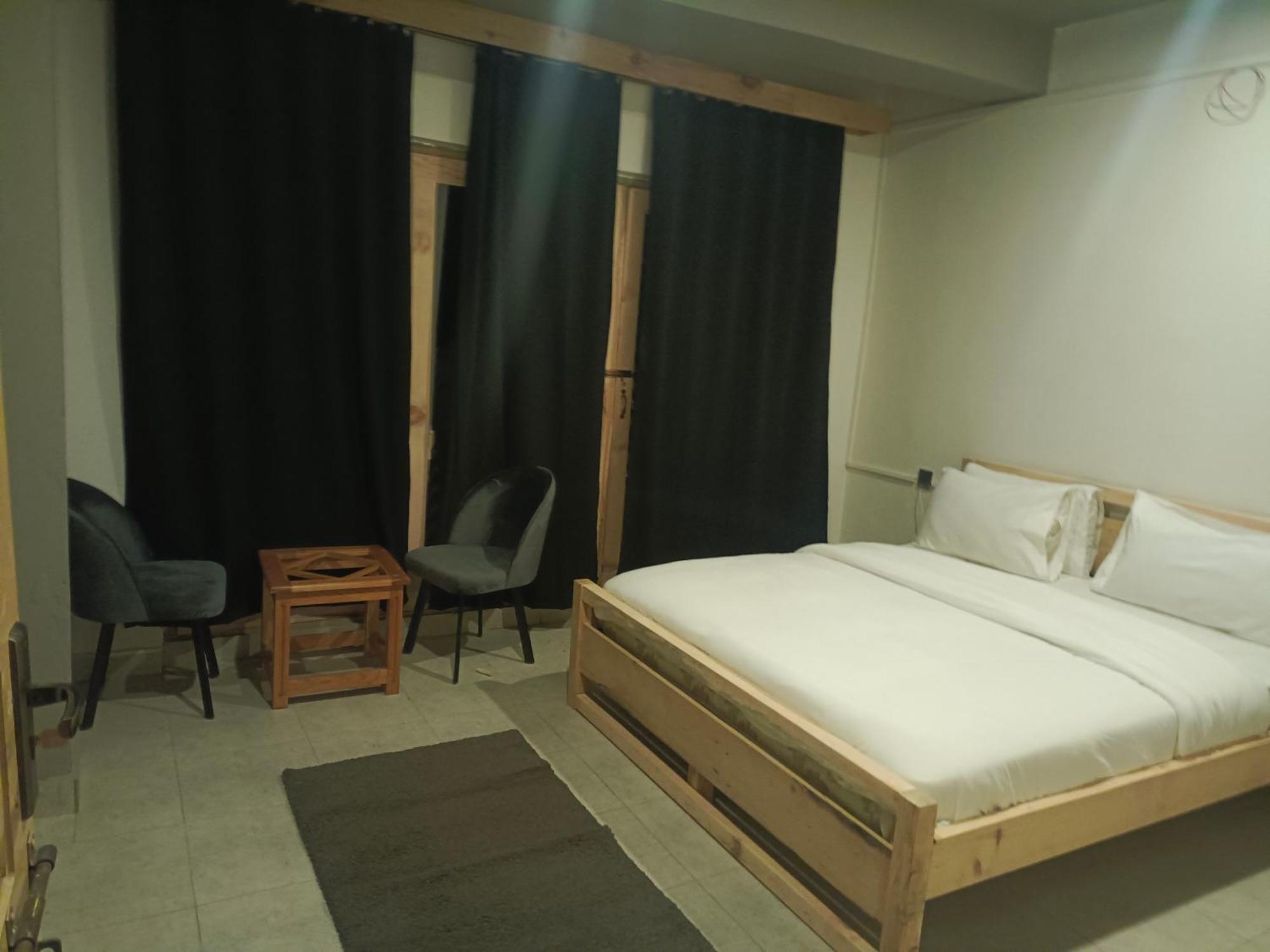 Budget Double Room,1676860231:JPEG