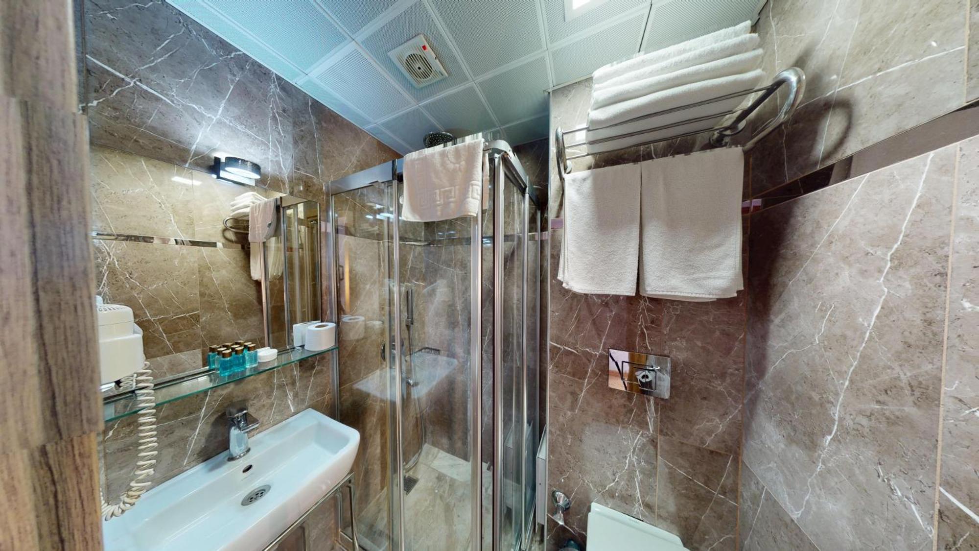 Economy Single Room