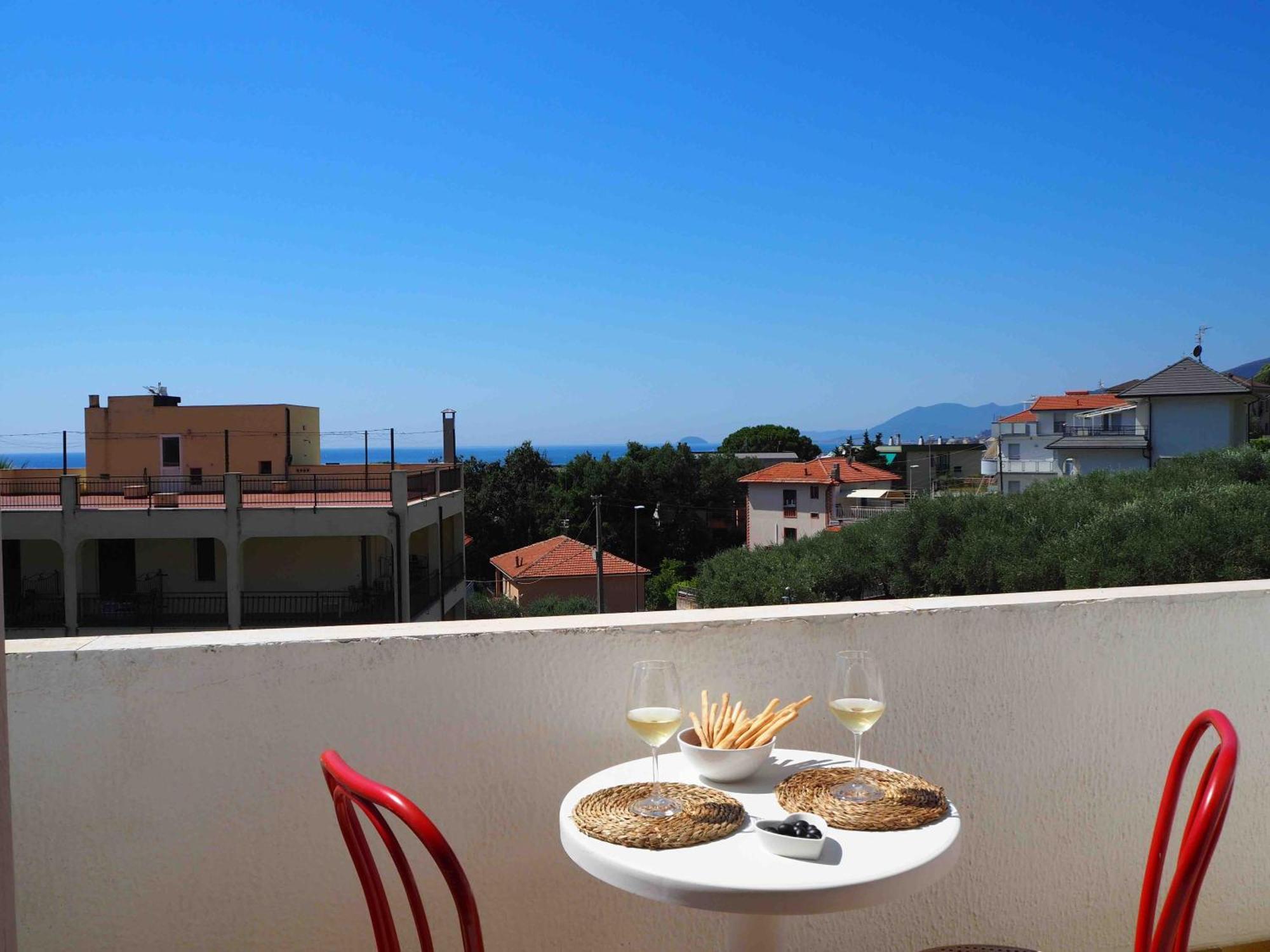 One-Bedroom Apartment Sea View Balcony