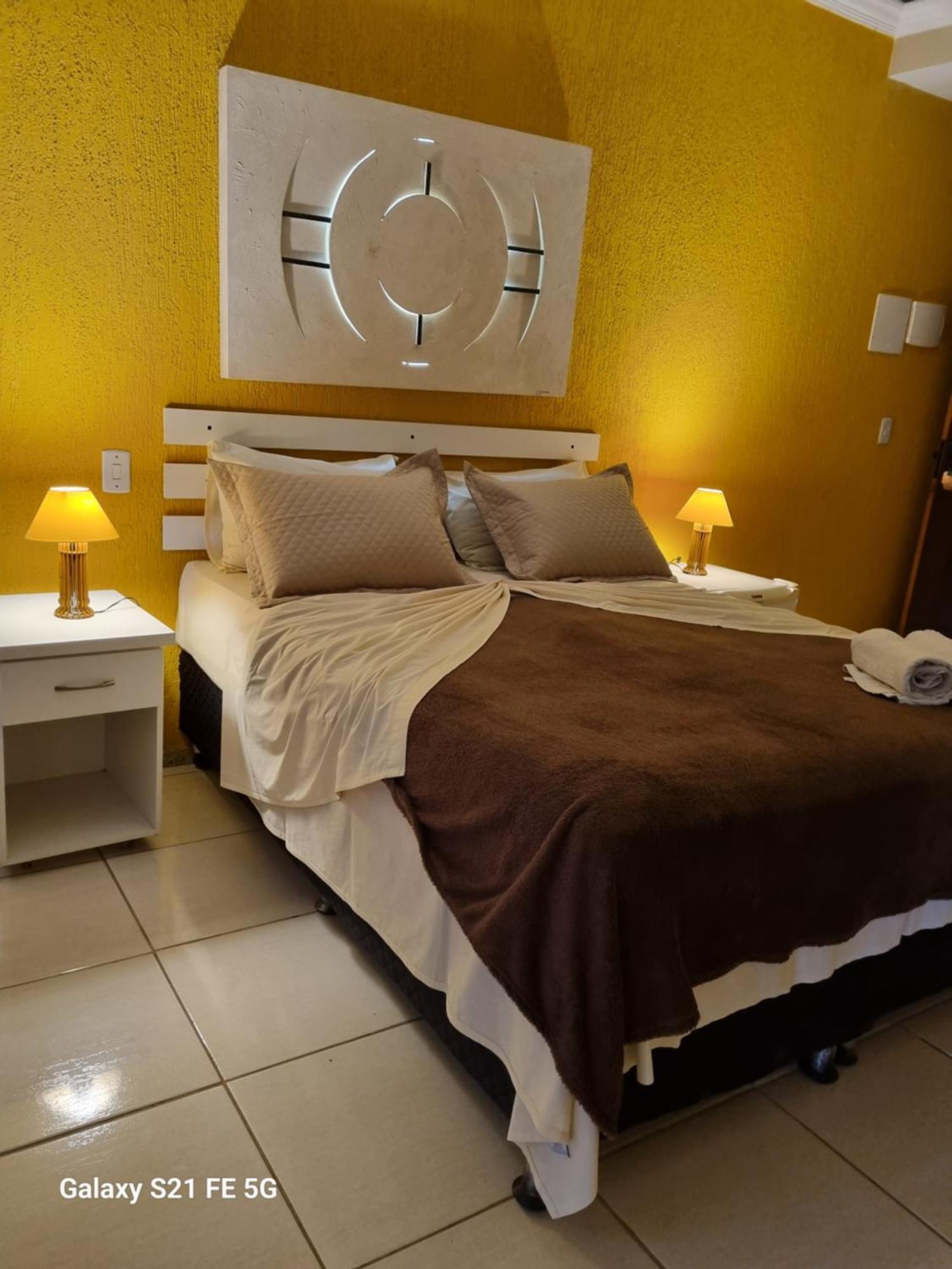 Deluxe Room,1742730277:JPEG