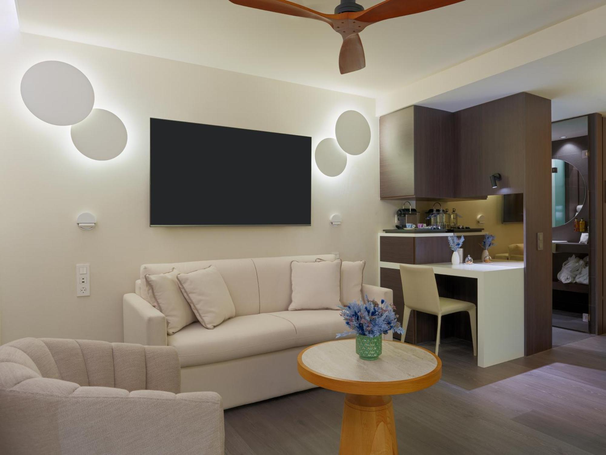 Superior Triple Room