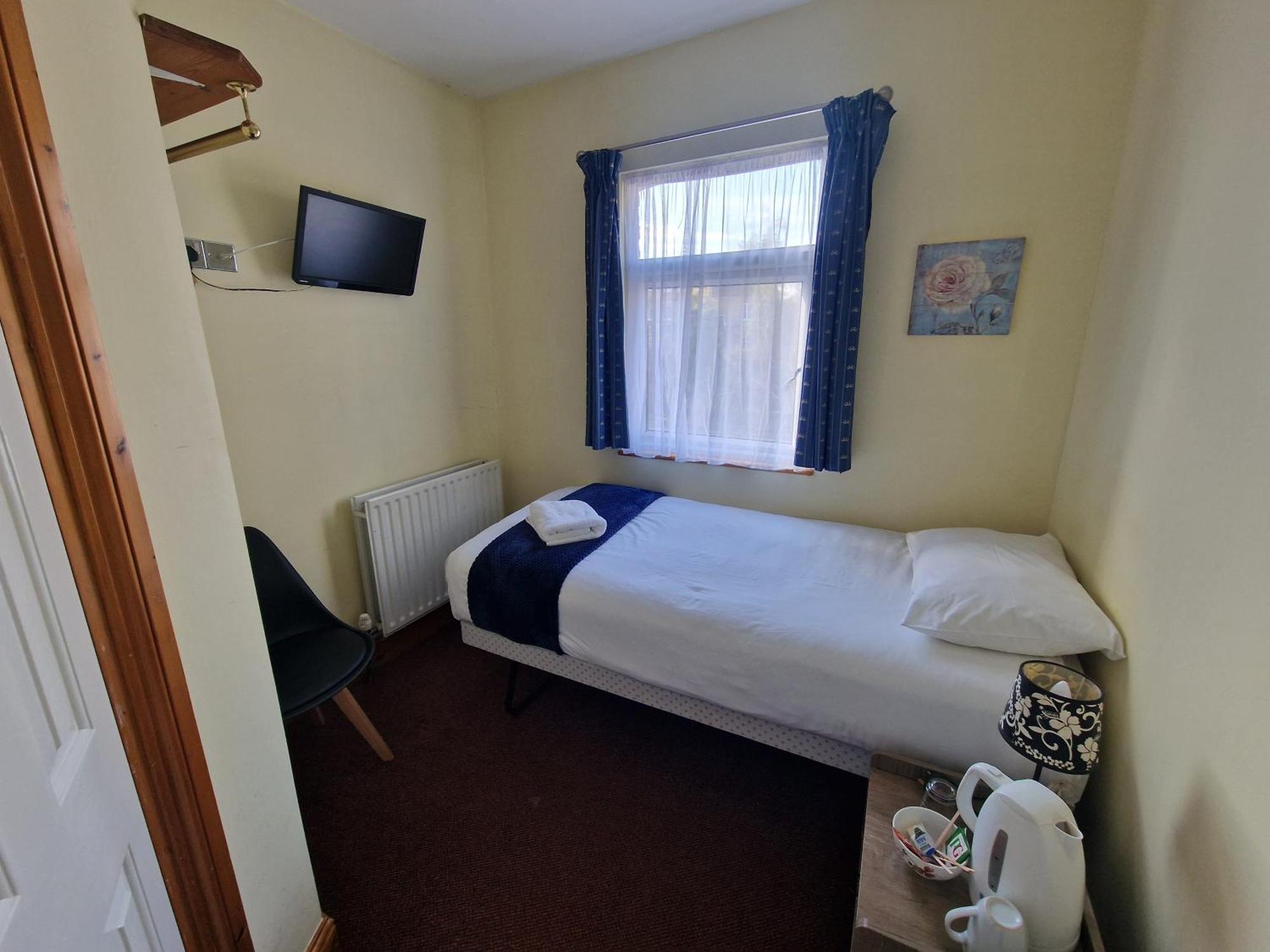Single Room,1697781674:JPEG