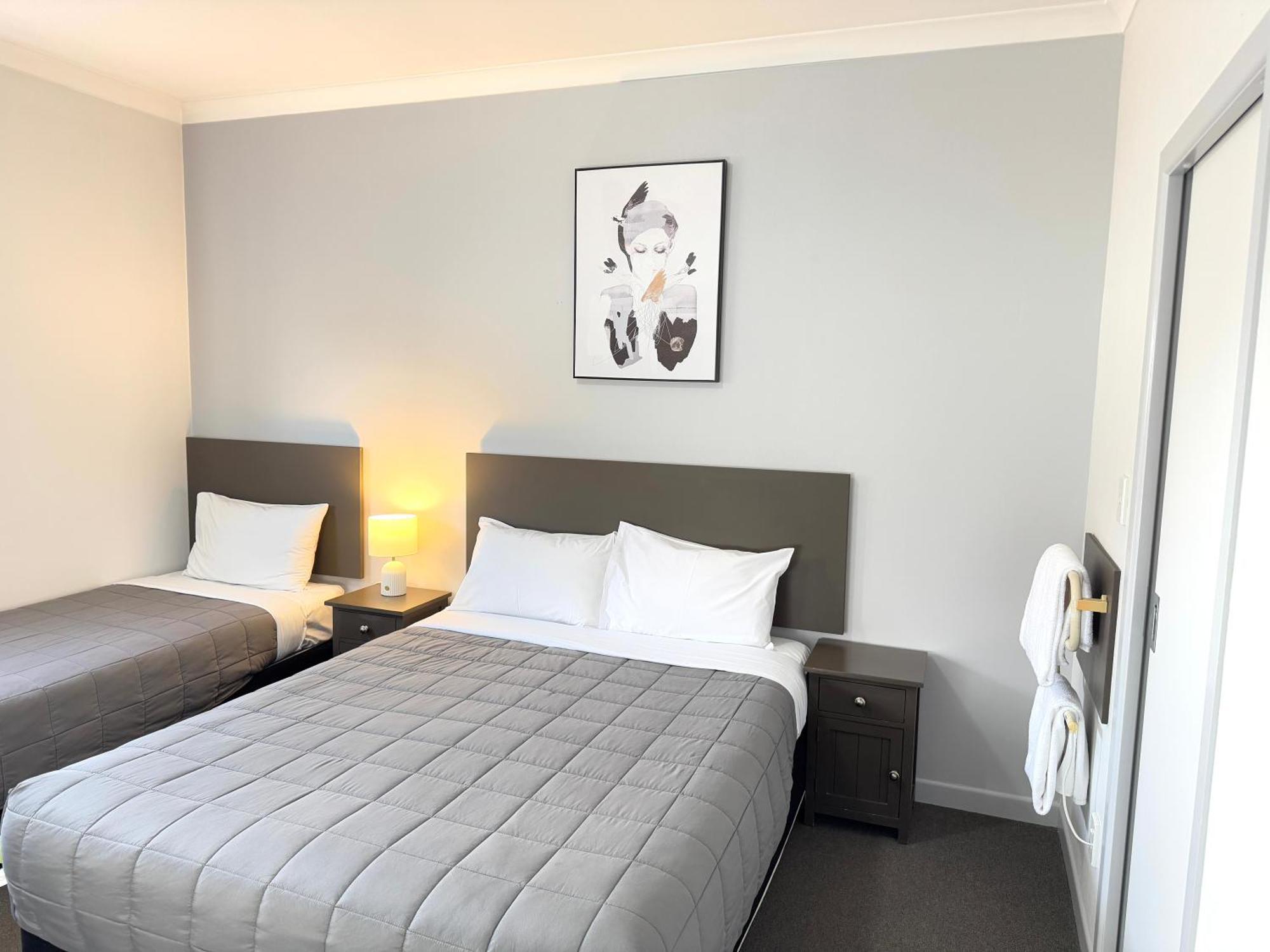 Executive Queen Room