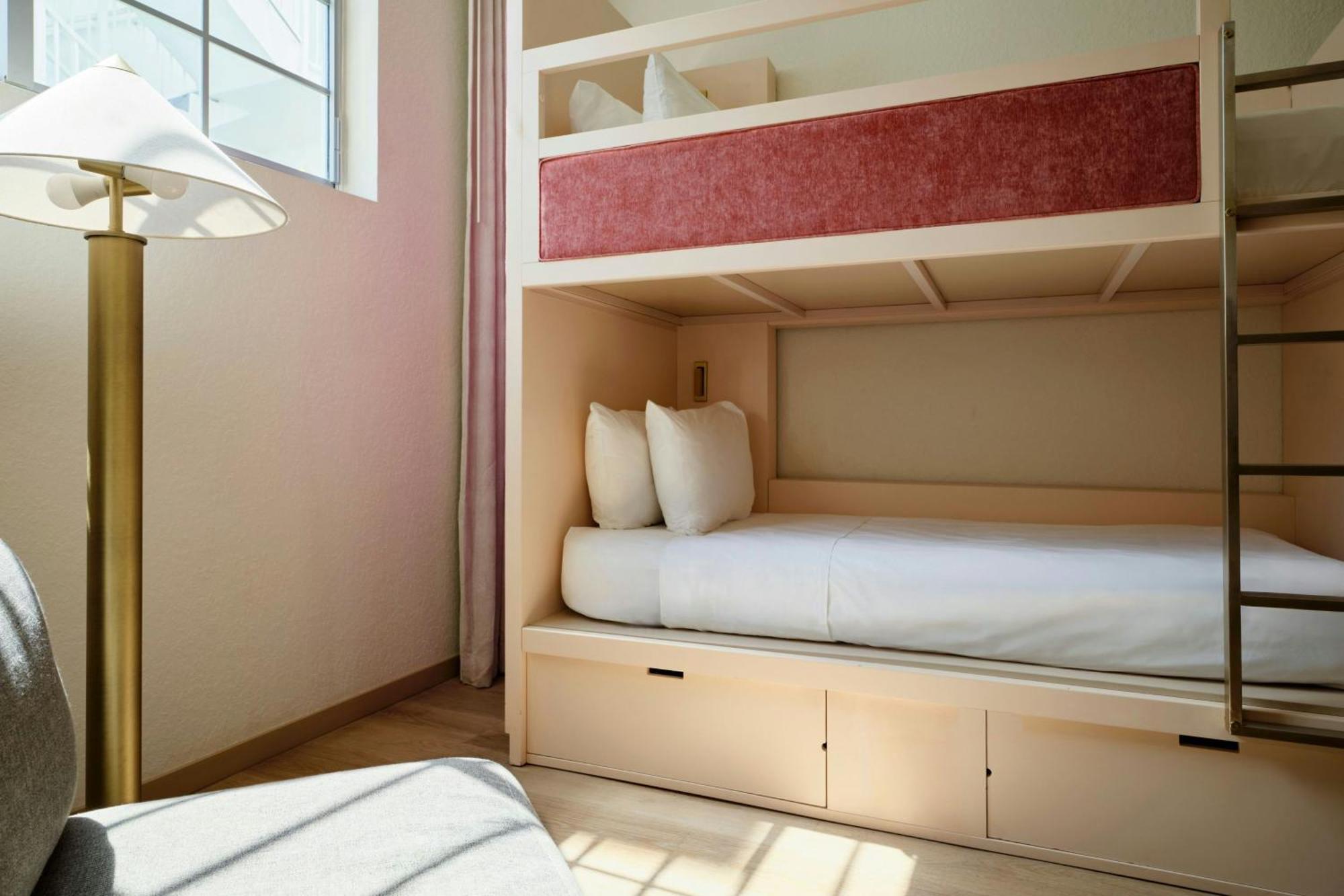 Triple Bunk Room Three Twin Bunk Beds Pool View,1747318779:JPEG
