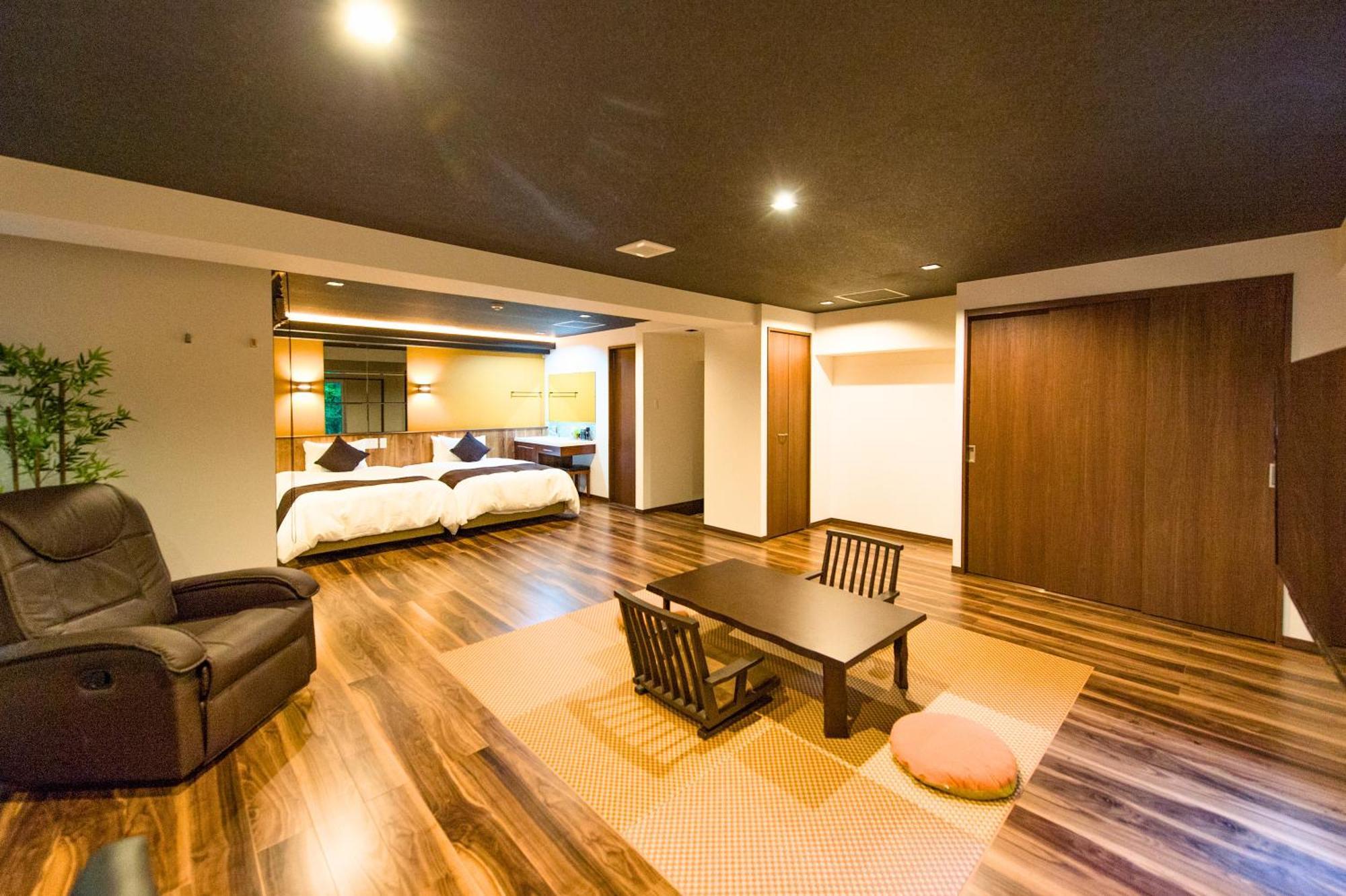 Japanese-Style Junior Suite Room Semi Open-Air Bath