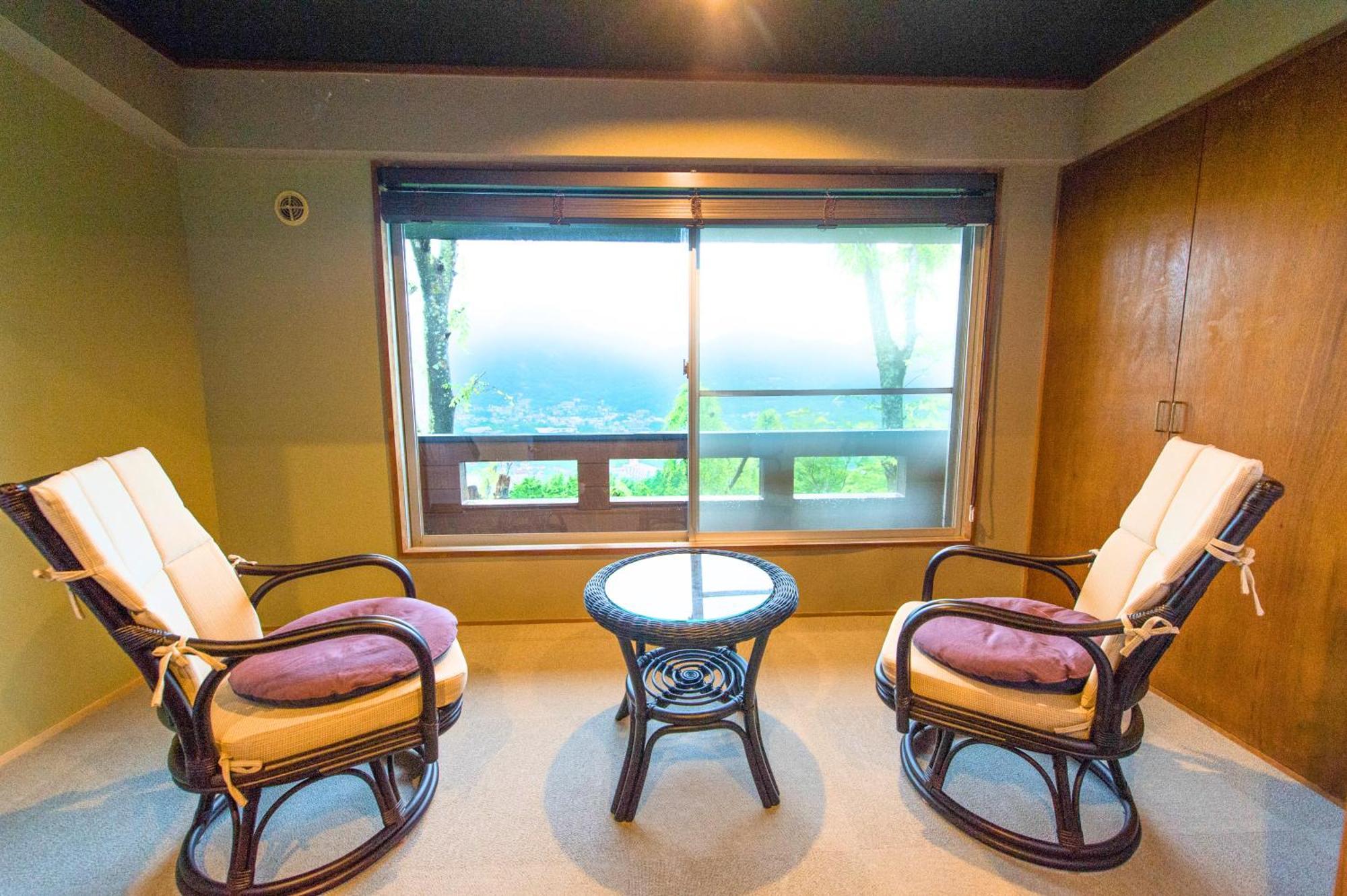 Japanese-Western Suite Room Semi Open-Air Bath