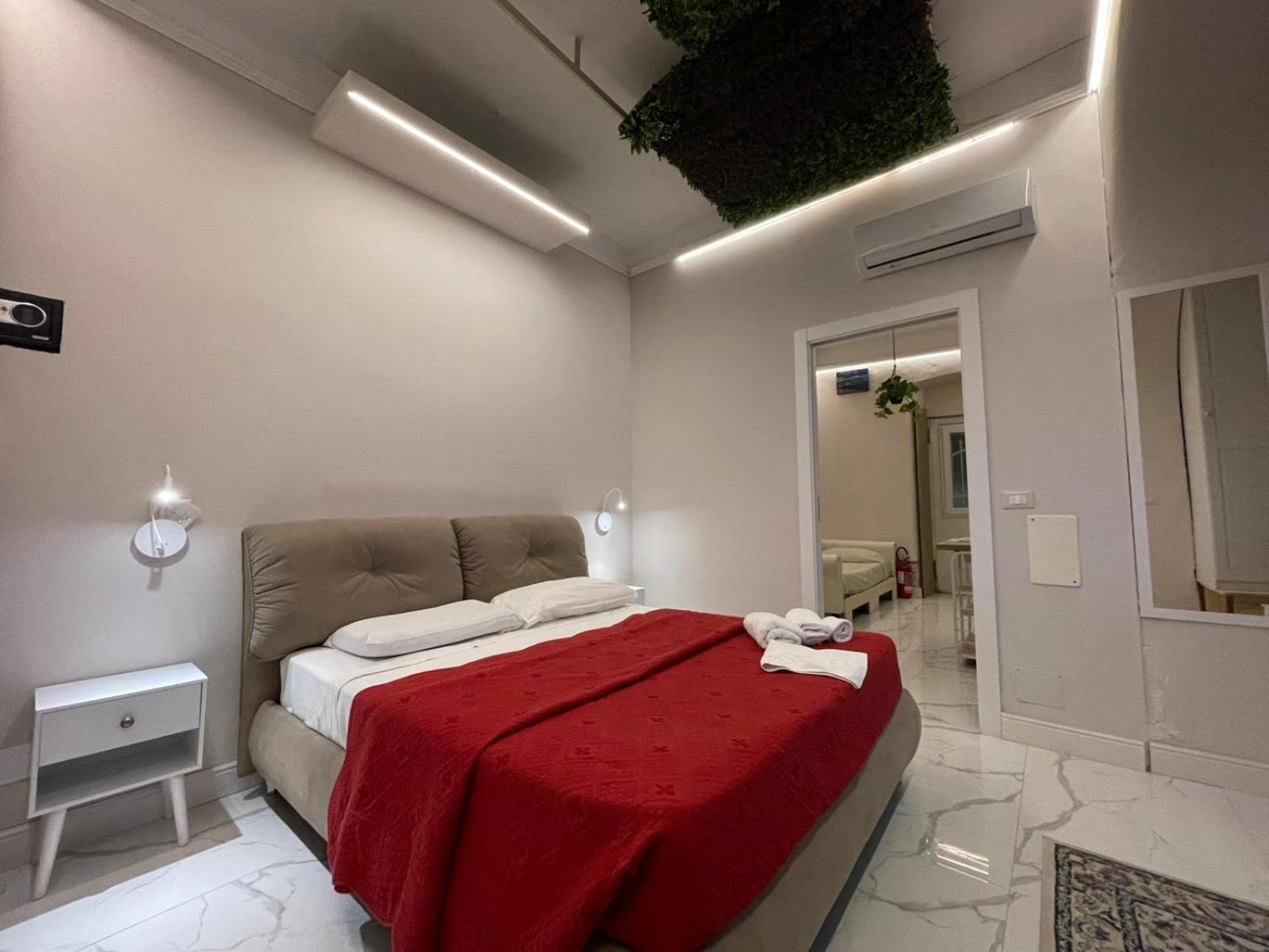Triple Room Bath