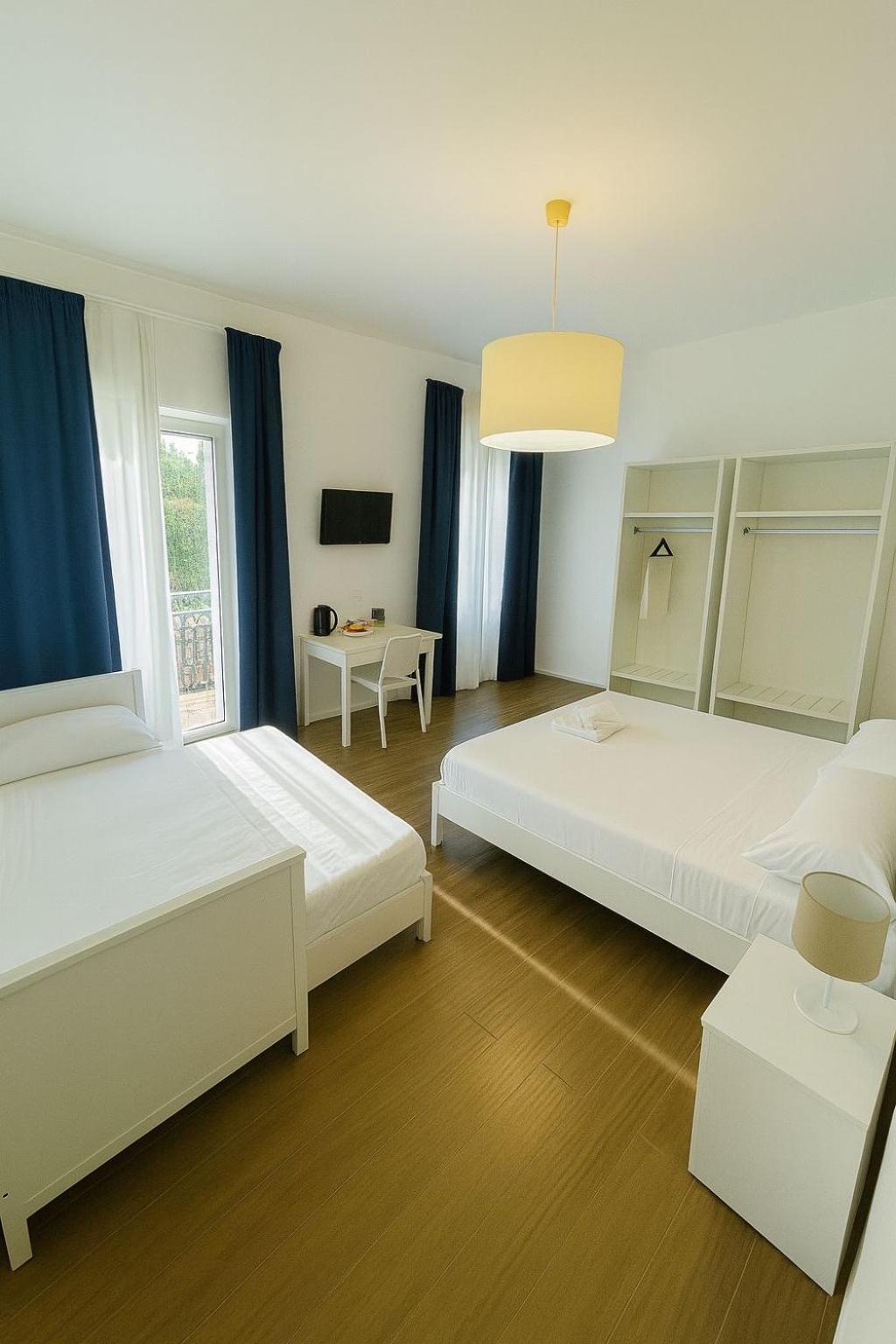 Deluxe Quadruple Room