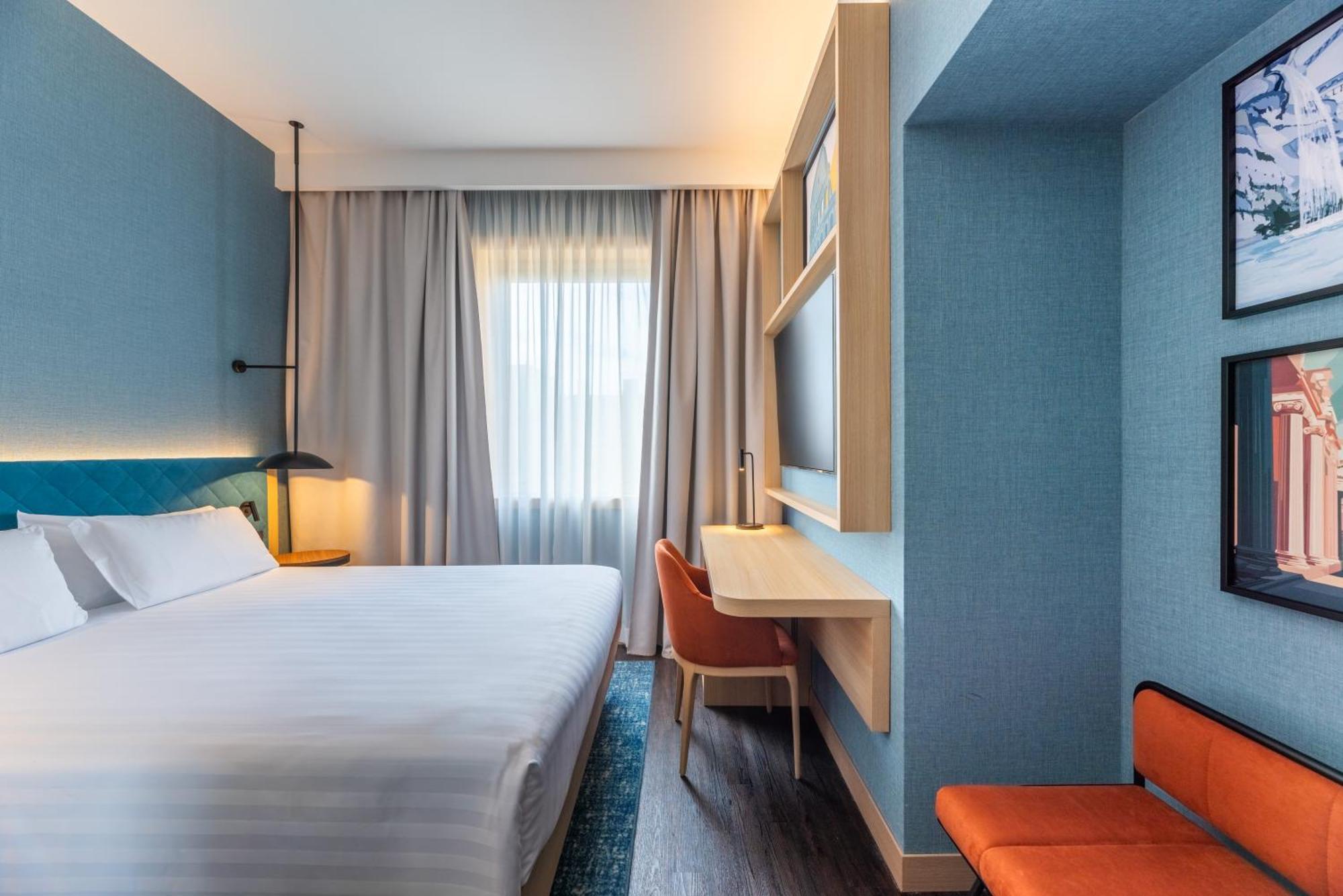 Double Room,1765802398:JPEG