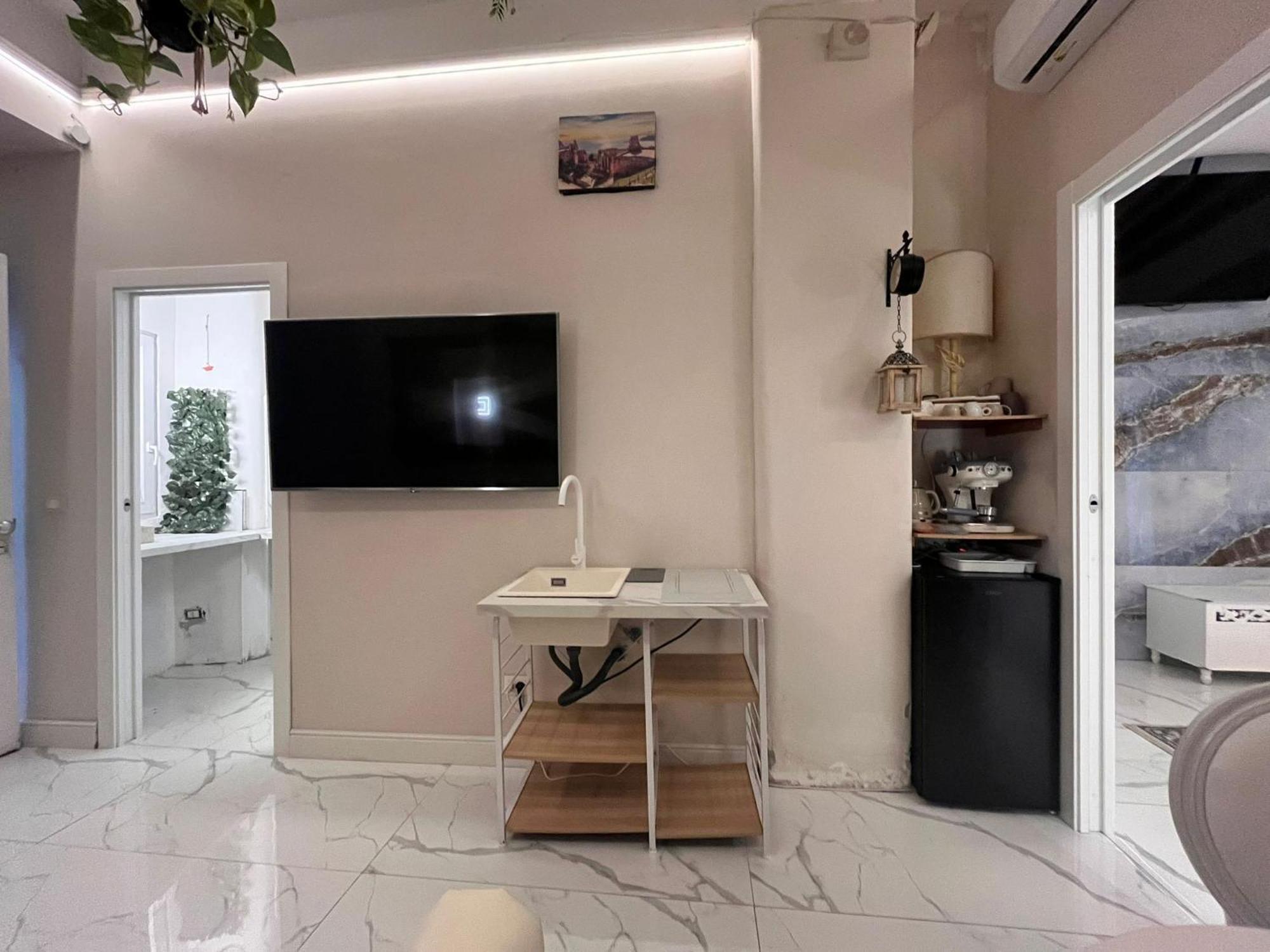 Triple Room Bath