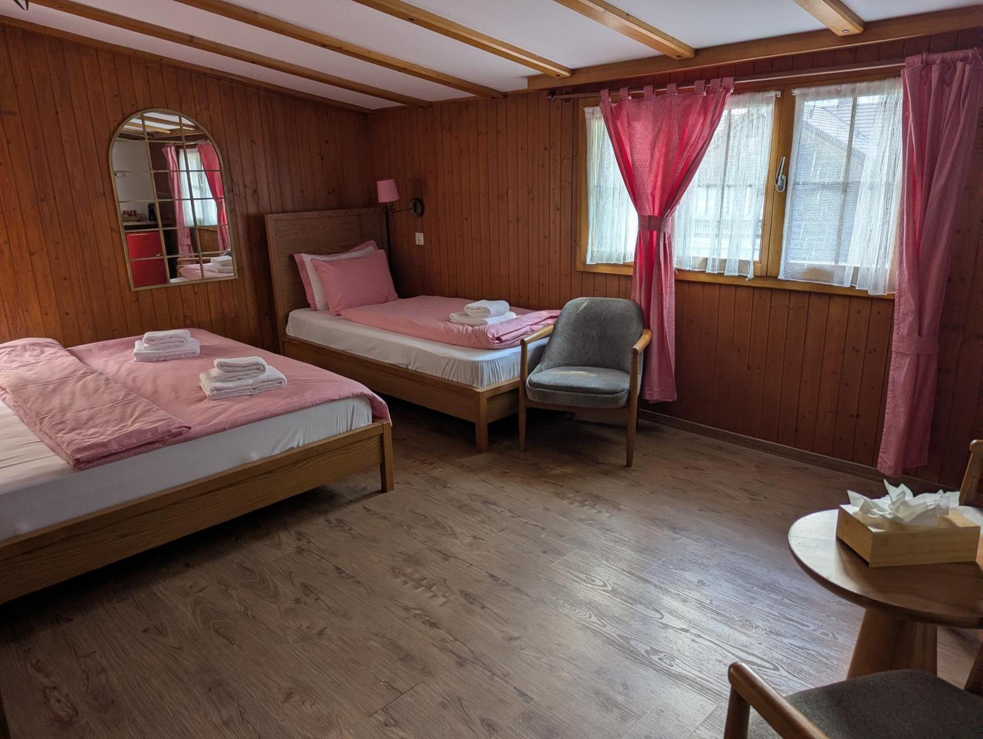 Triple Room