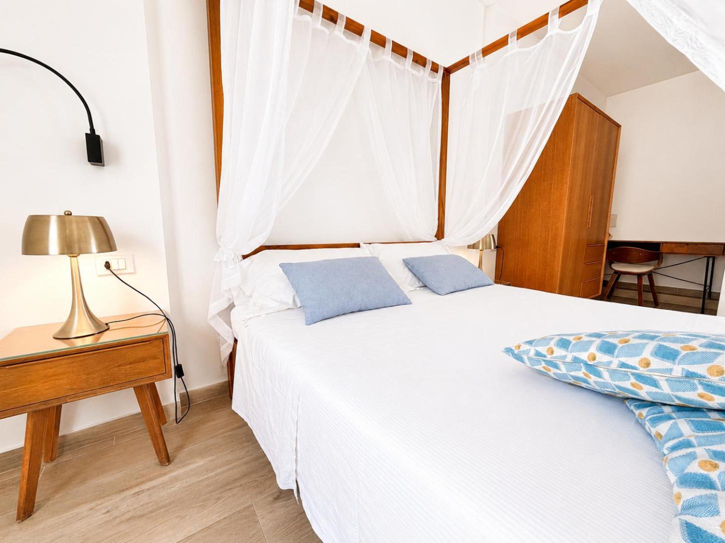 King Suite Sea View