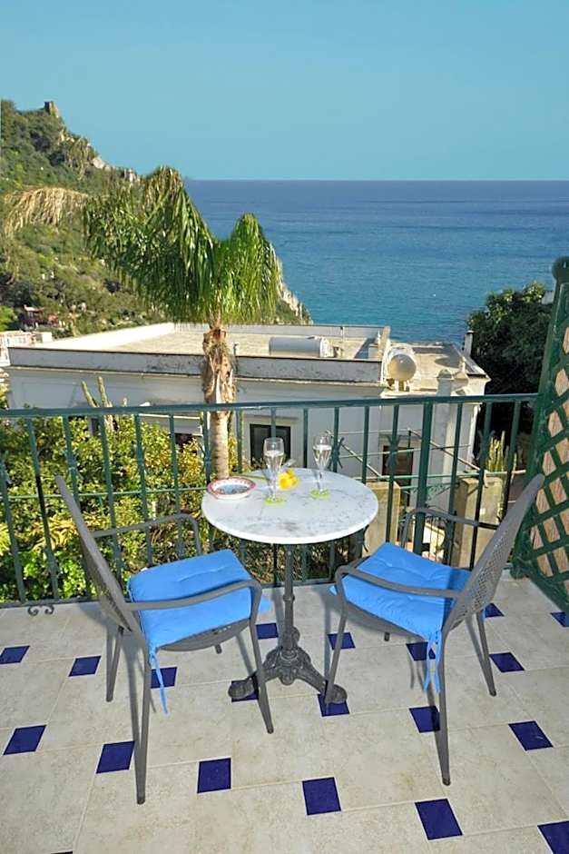 Double or Twin Room Balcony