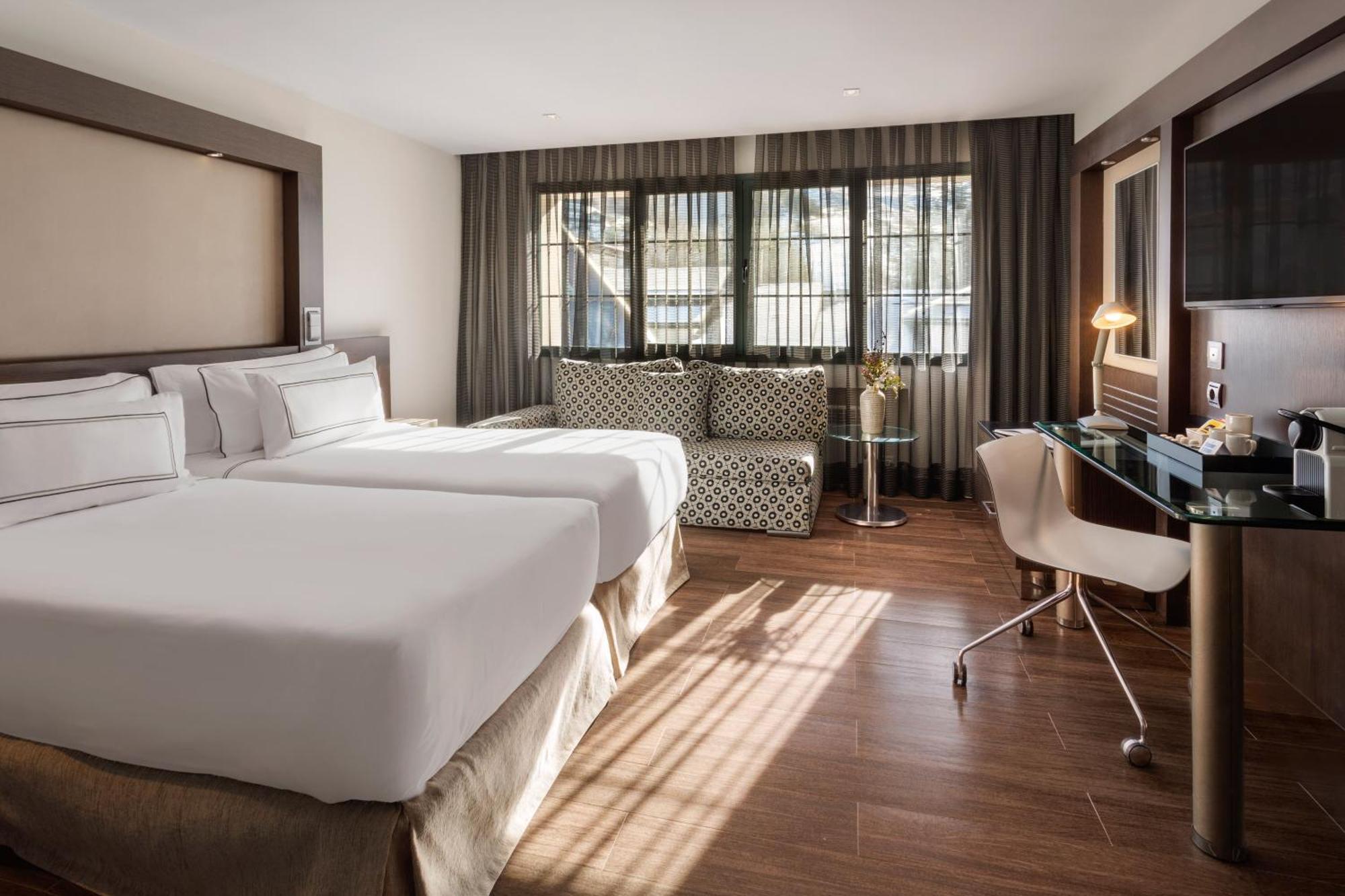 Premium Room