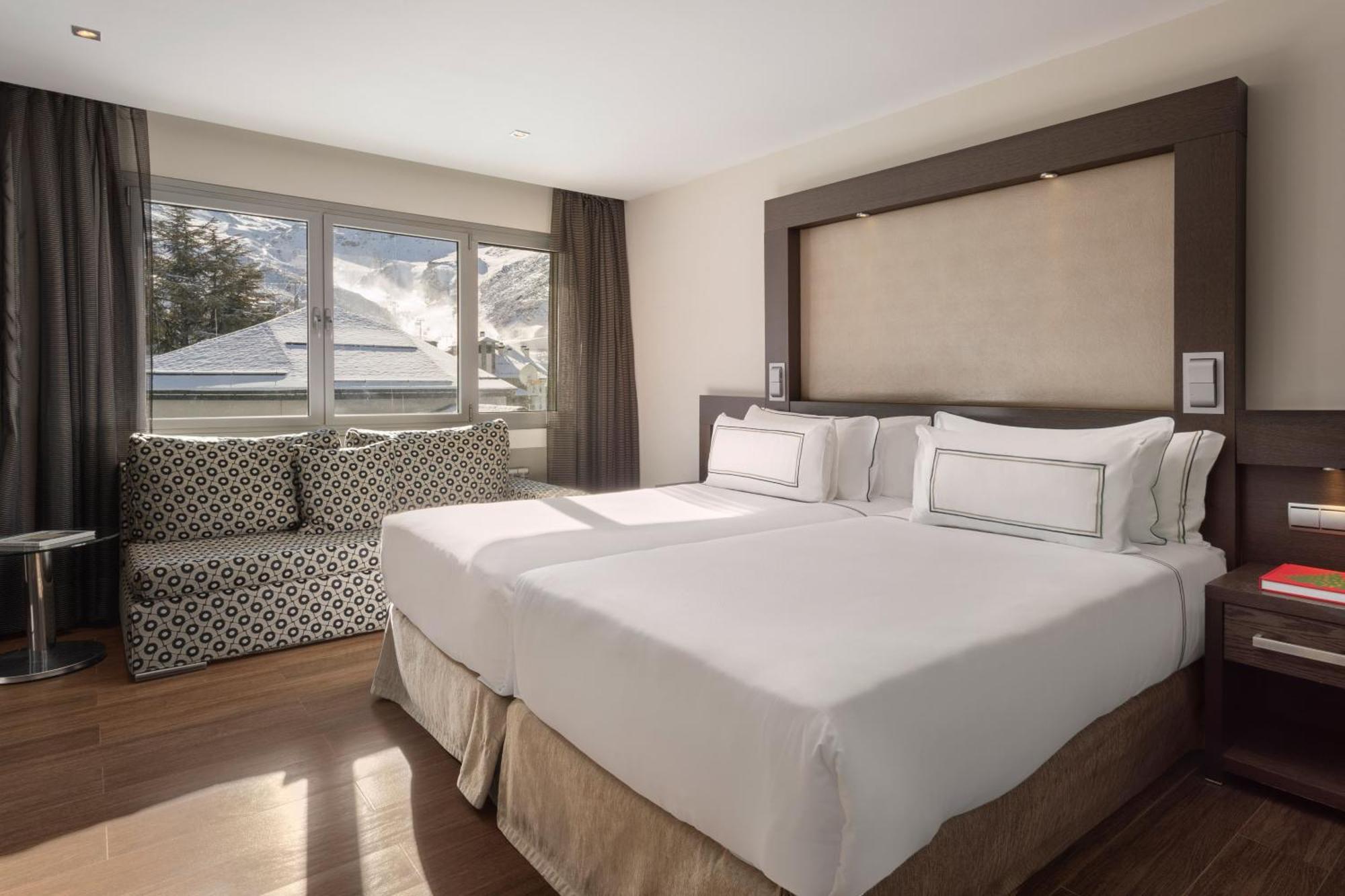 Premium Room