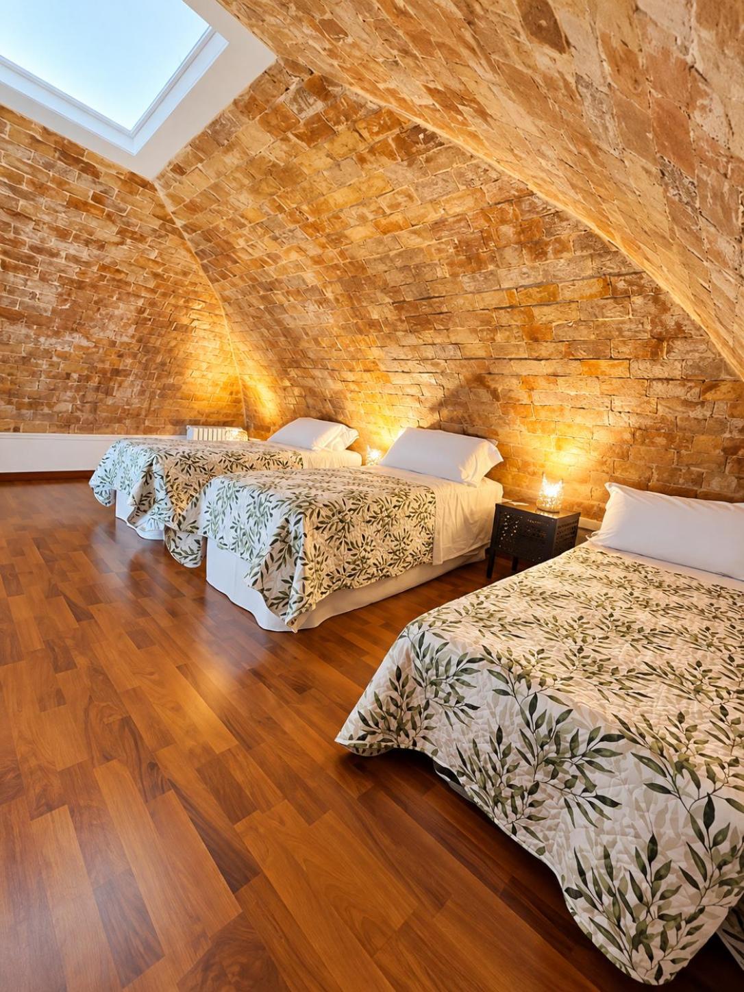 Duplex Quadruple Room
