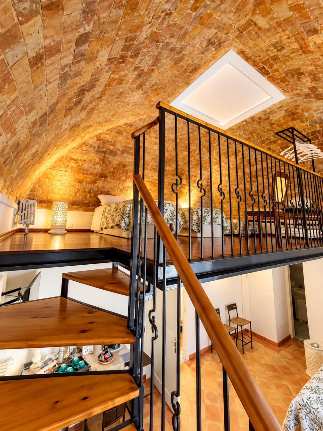 Duplex Quadruple Room