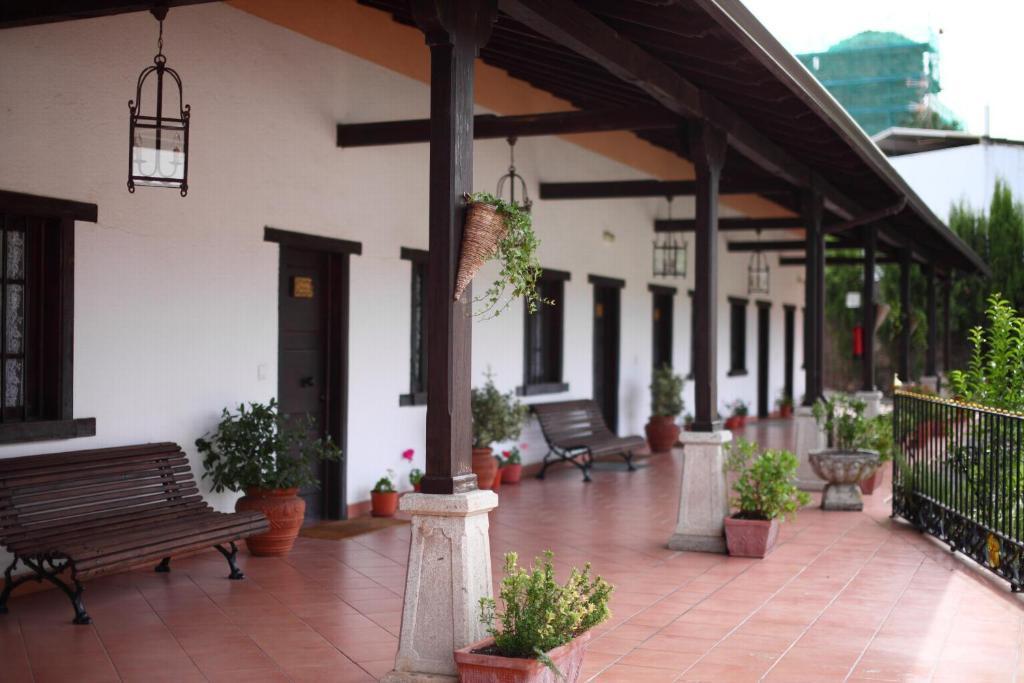 Habitación Triple (2 adultos + 1 niño)