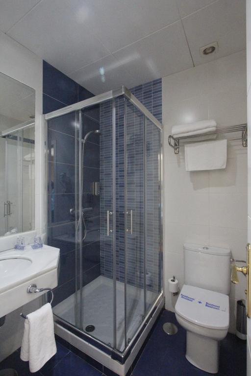 Single Room with View
