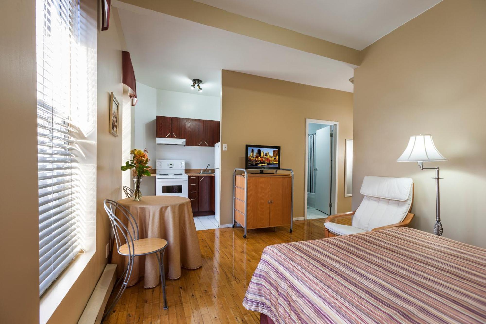 One Double Bed Studio